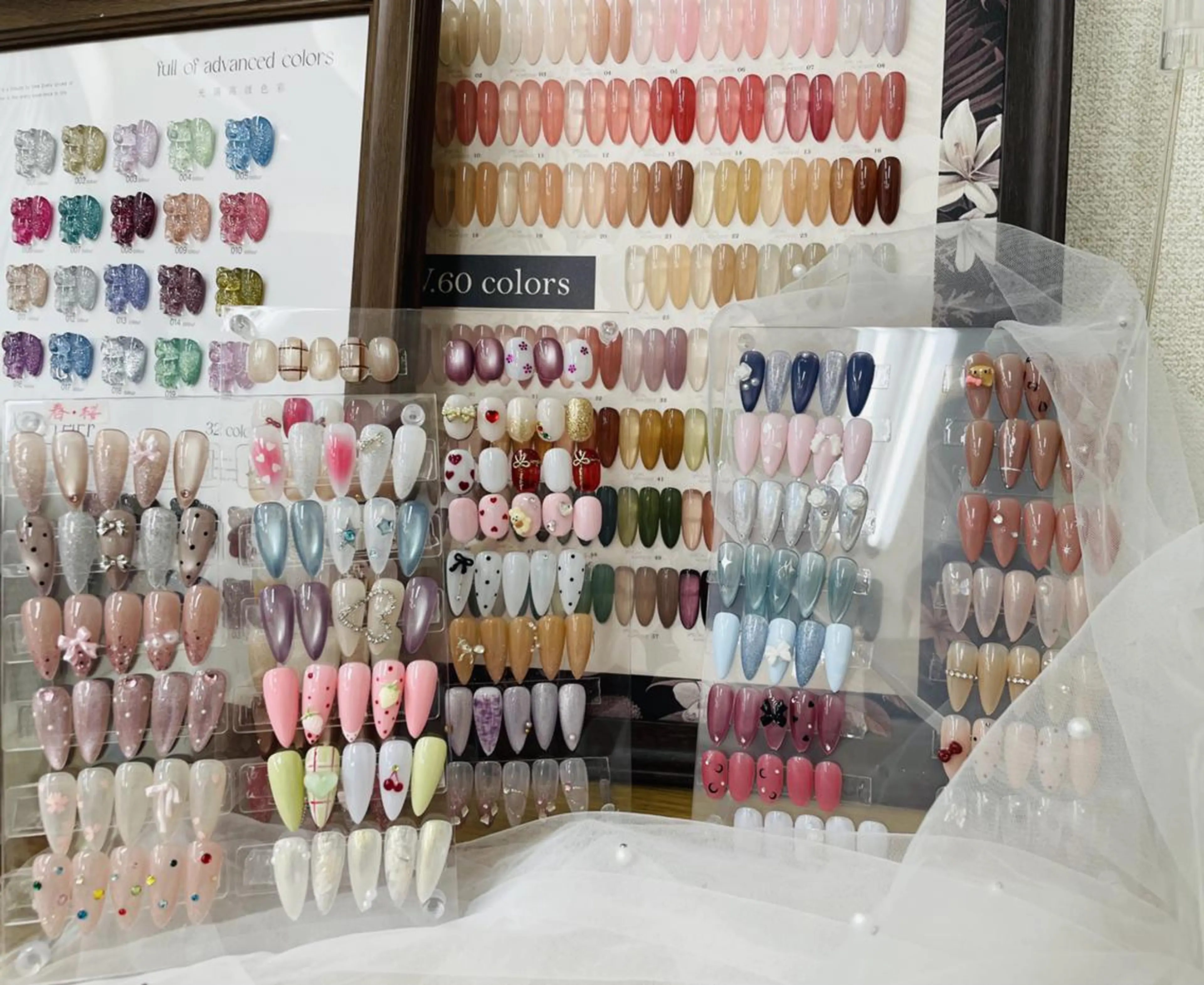 ネイル 🦋チップ長さだし 専門店🦋のネイルデザイン