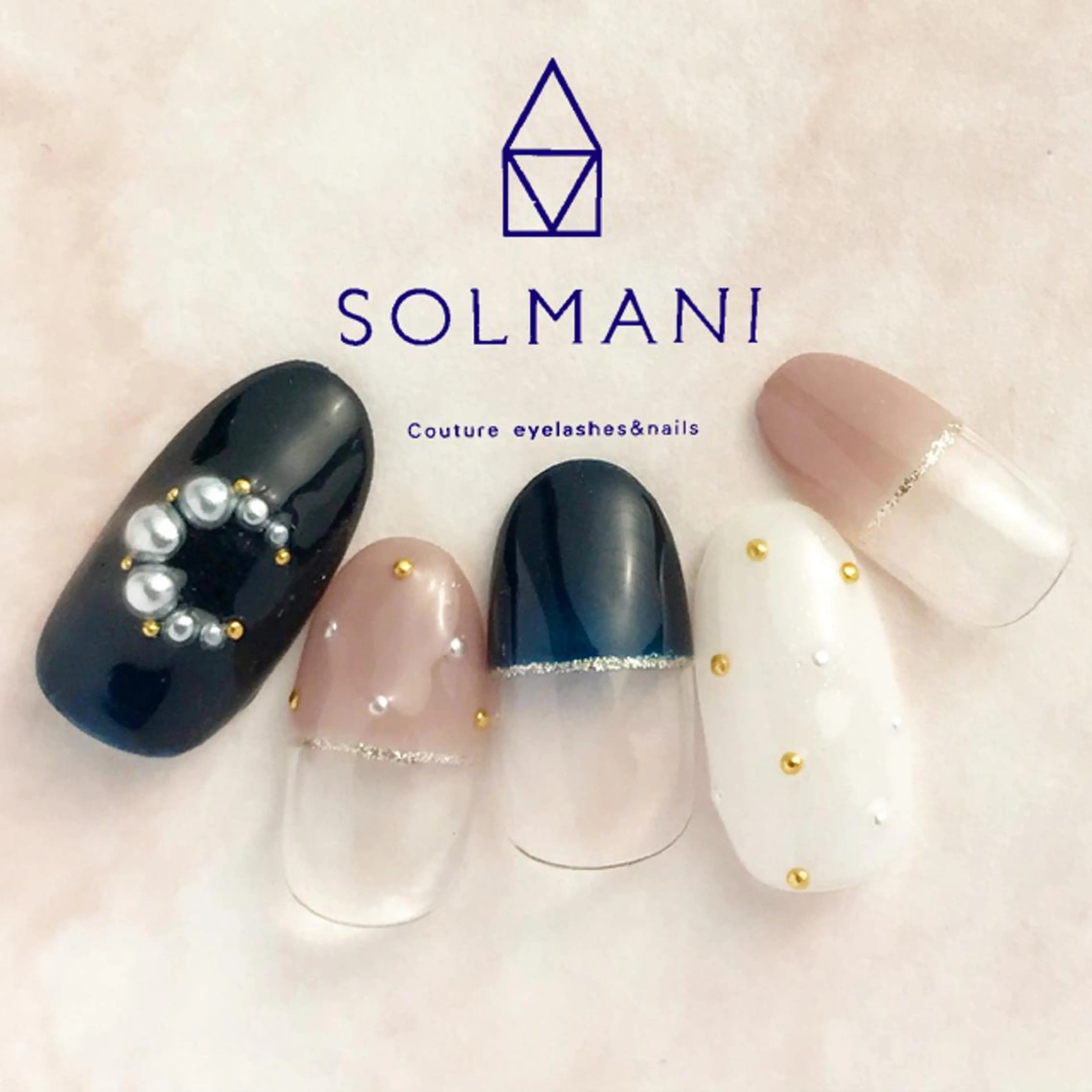 ネイル 冬ネイル SOLMANI 予約担当のネイルデザイン