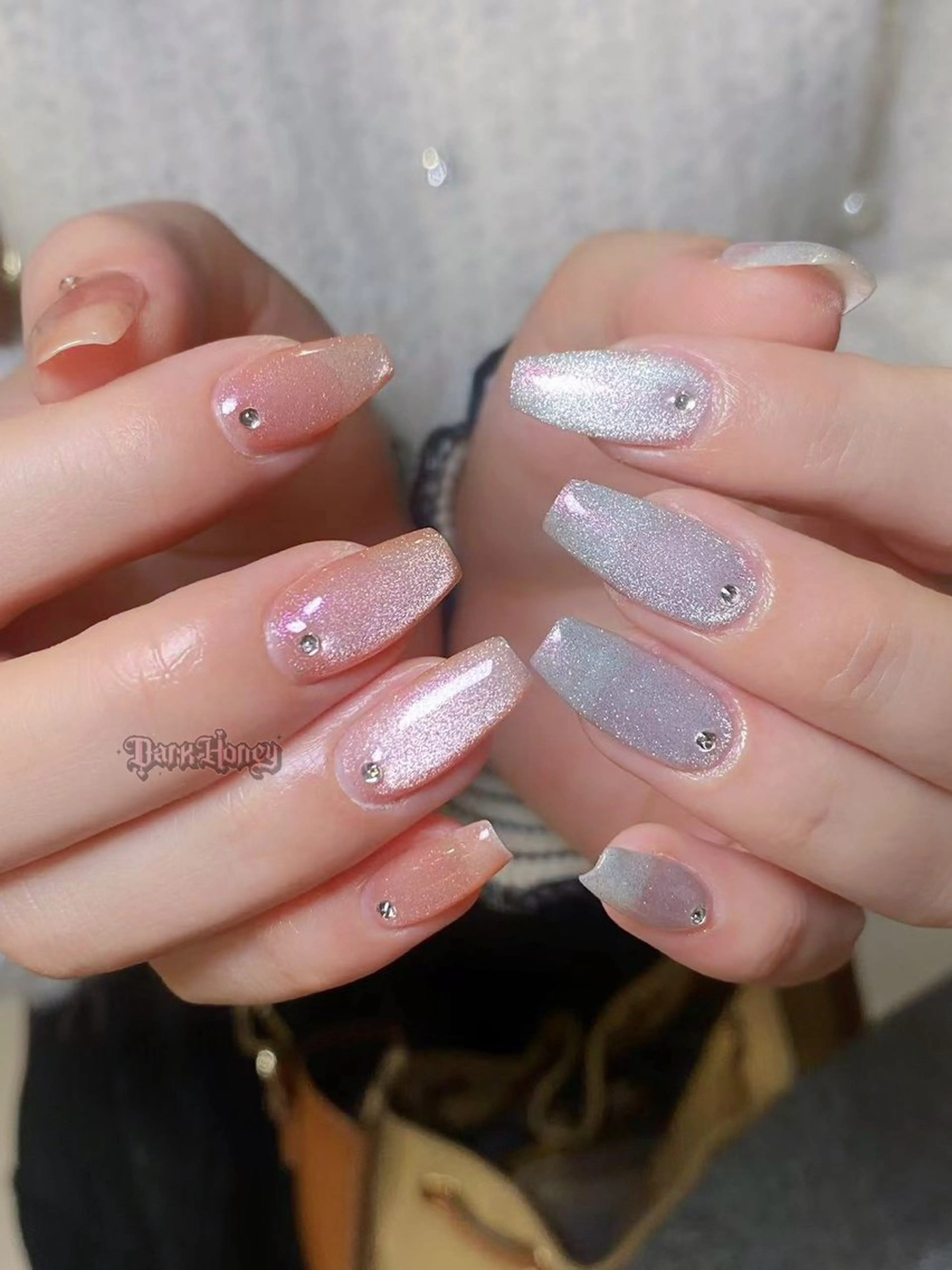 ネイル ハンドネイル Dark honey スカルプ専門原宿店のネイルデザイン