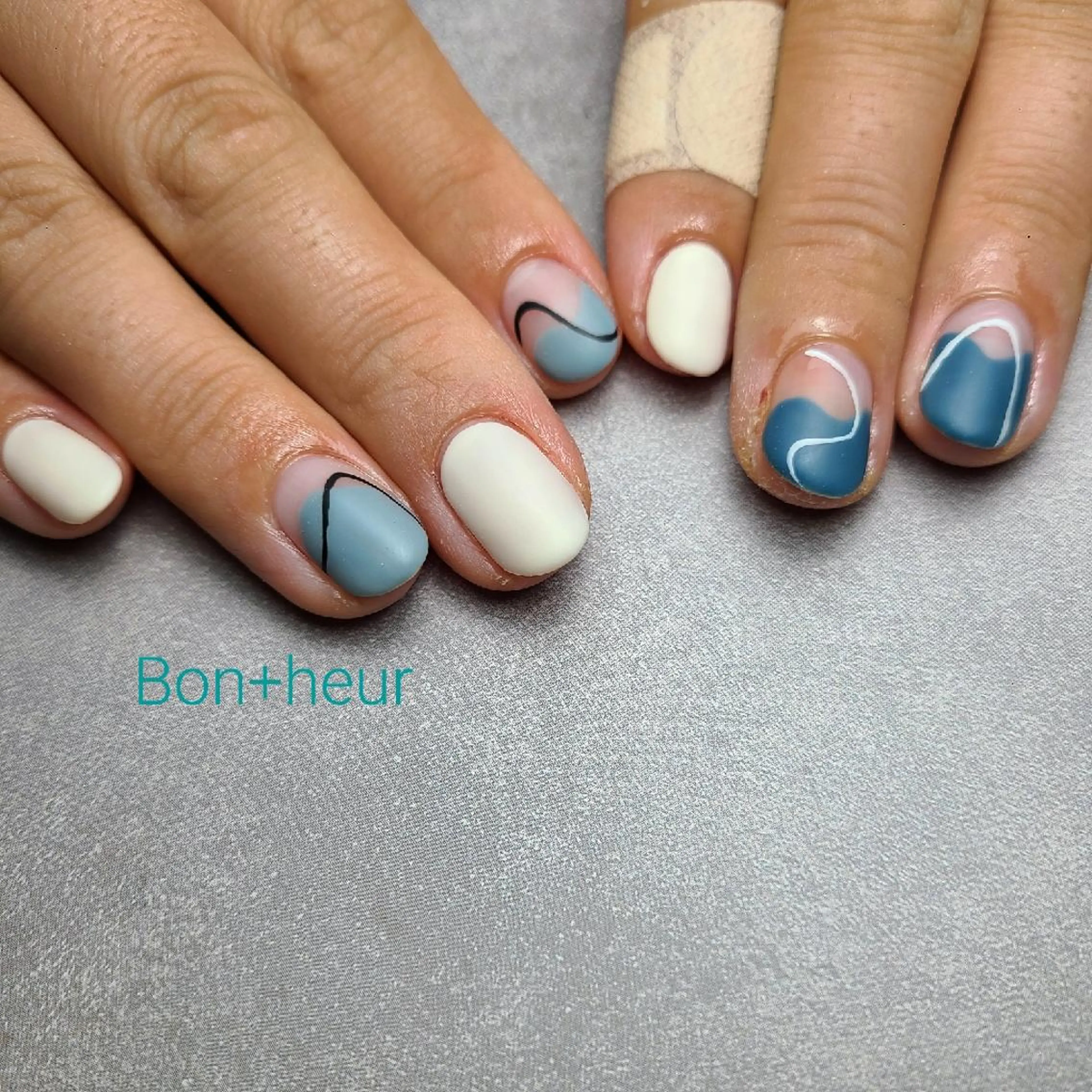 ネイル 宮口 紗子のネイルデザイン