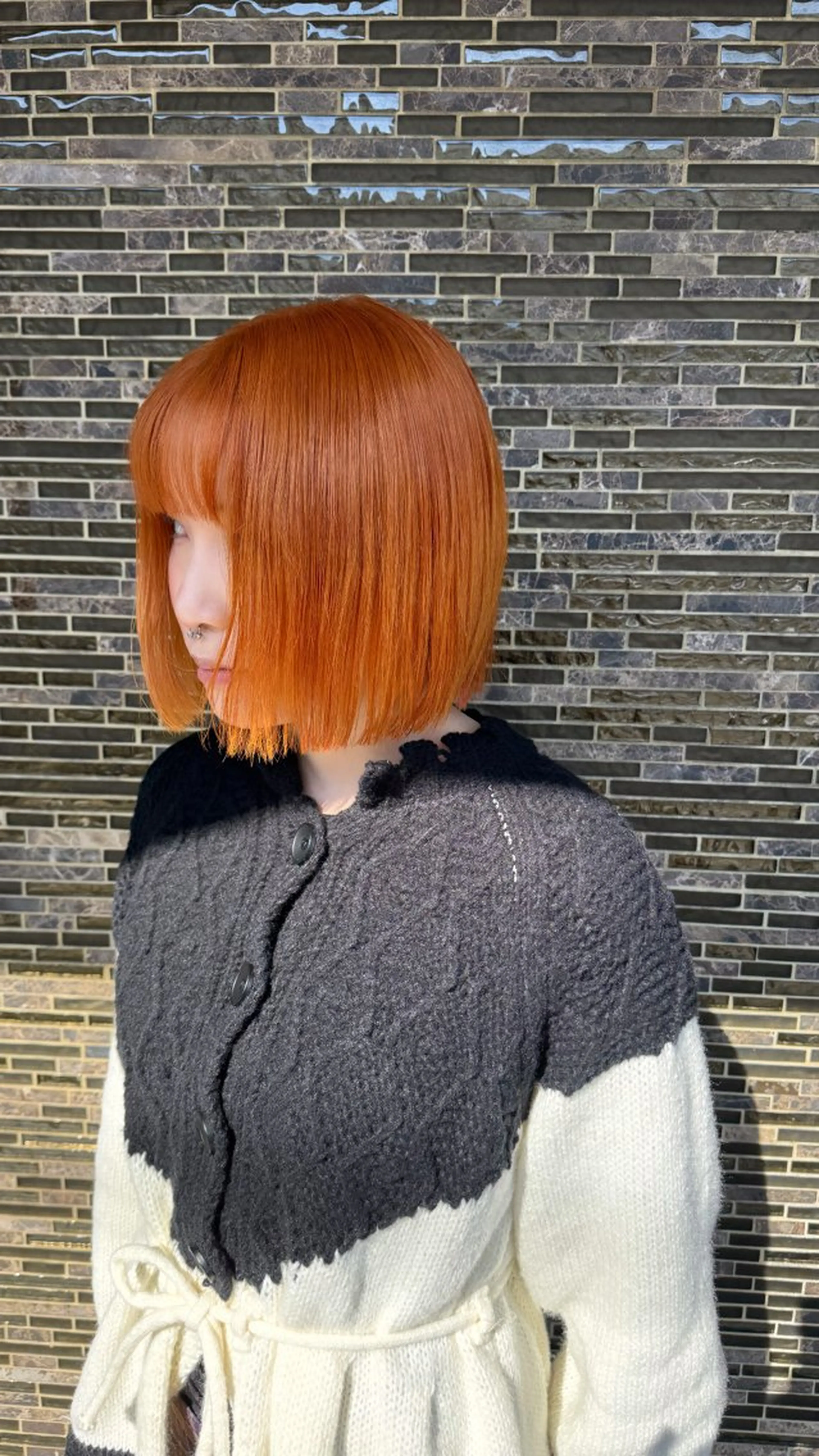 ミディアム 鈴木 彩女のヘアスタイル