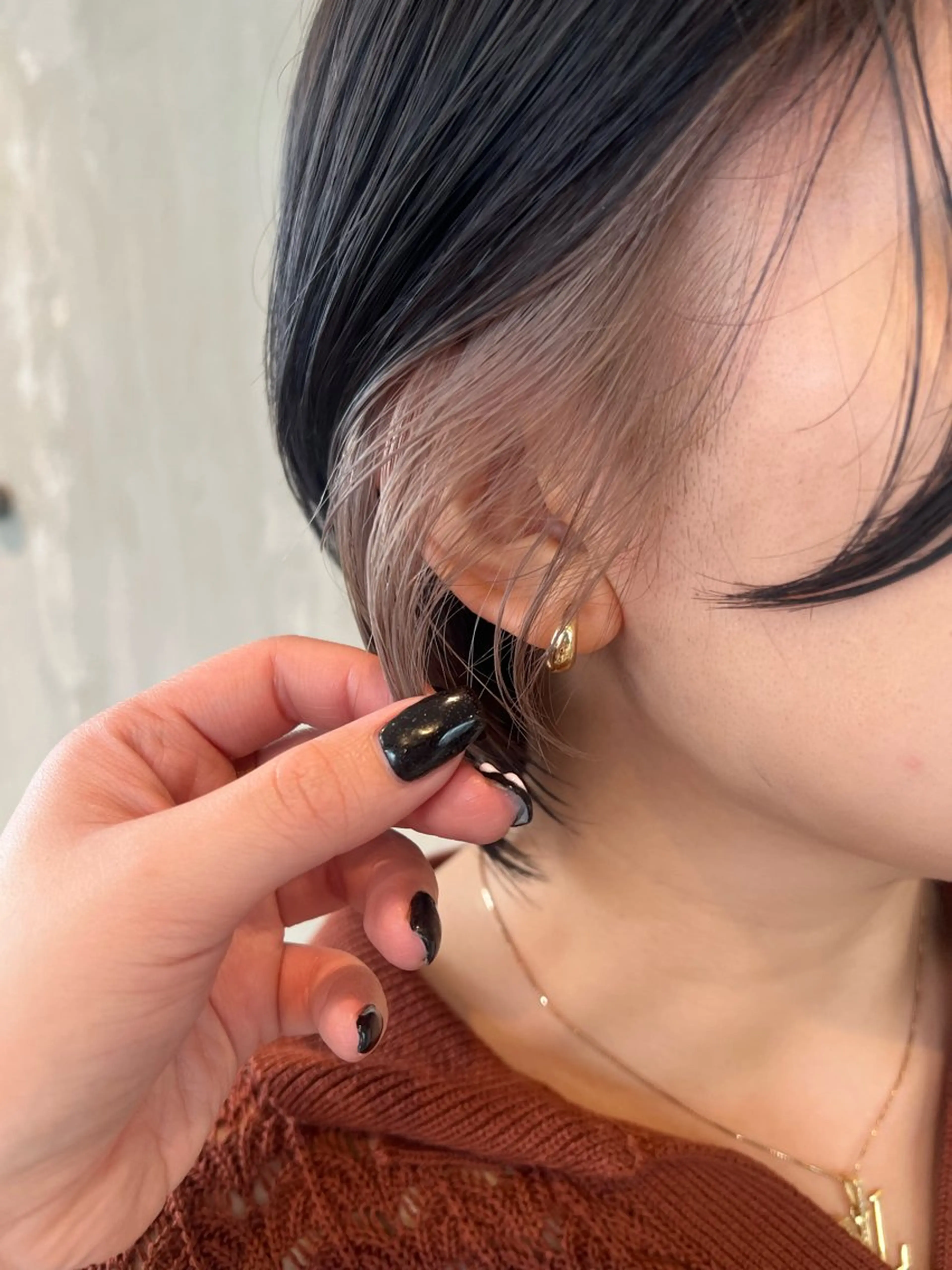 カラー tote. 成瀬晃のヘアスタイル