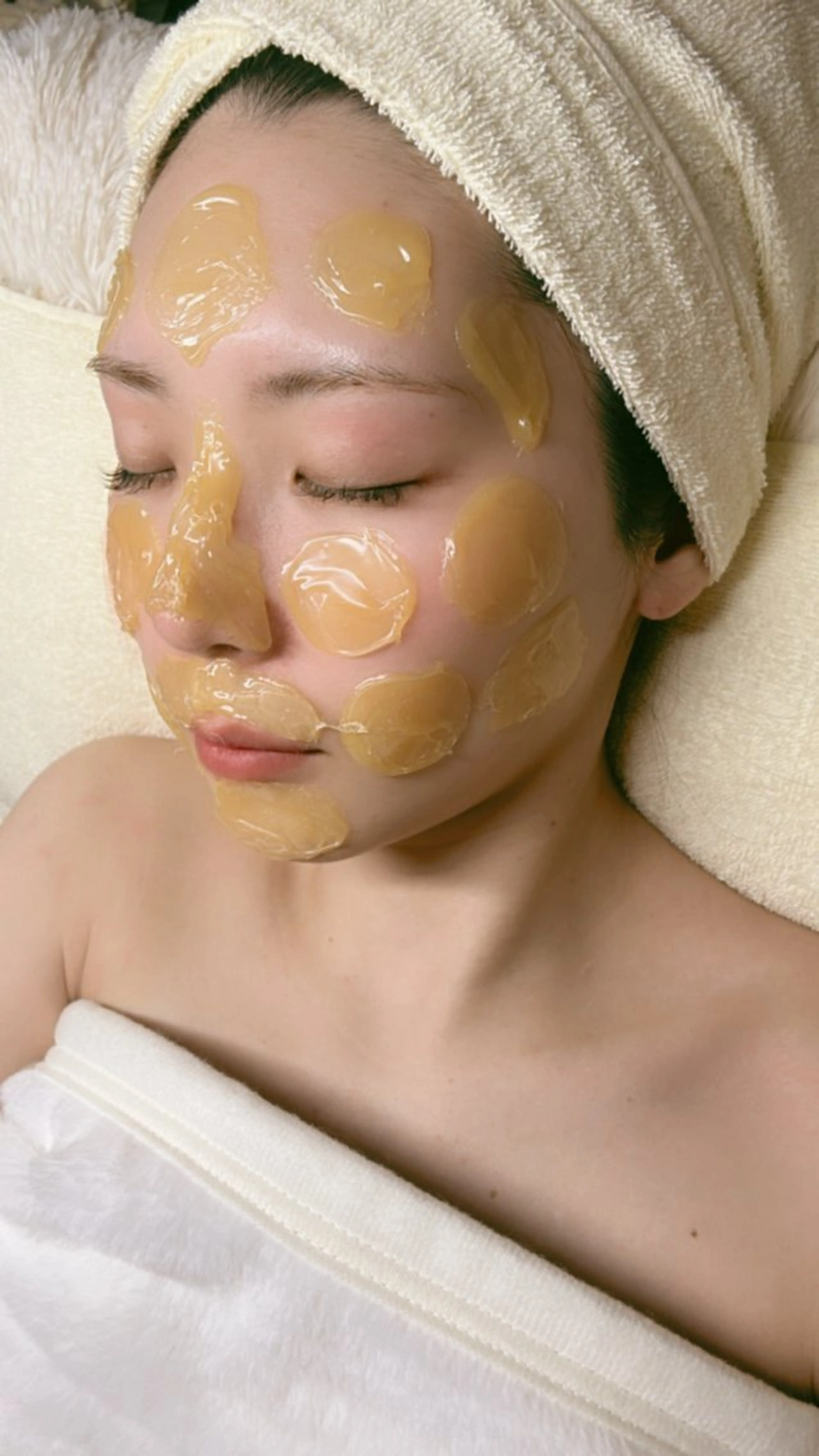 【3/15まで‼️モニター募集】話題の水光肌Wax💎余分な角質・産毛をオフ！毛穴レスなお肌へ/艶肌ワックス/の写真