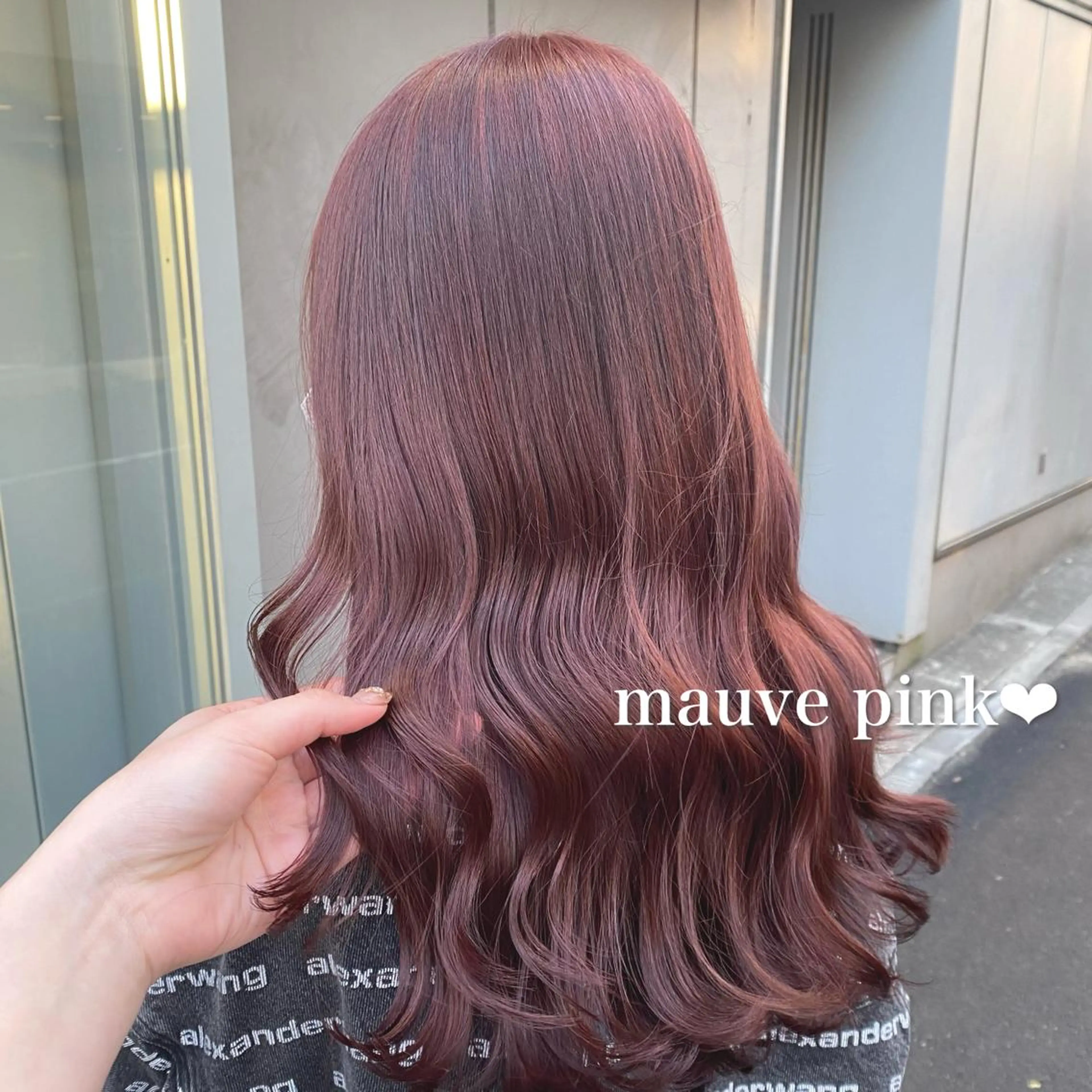 セミロング ブリーチなし暖色 💗AKARI💗のヘアスタイル