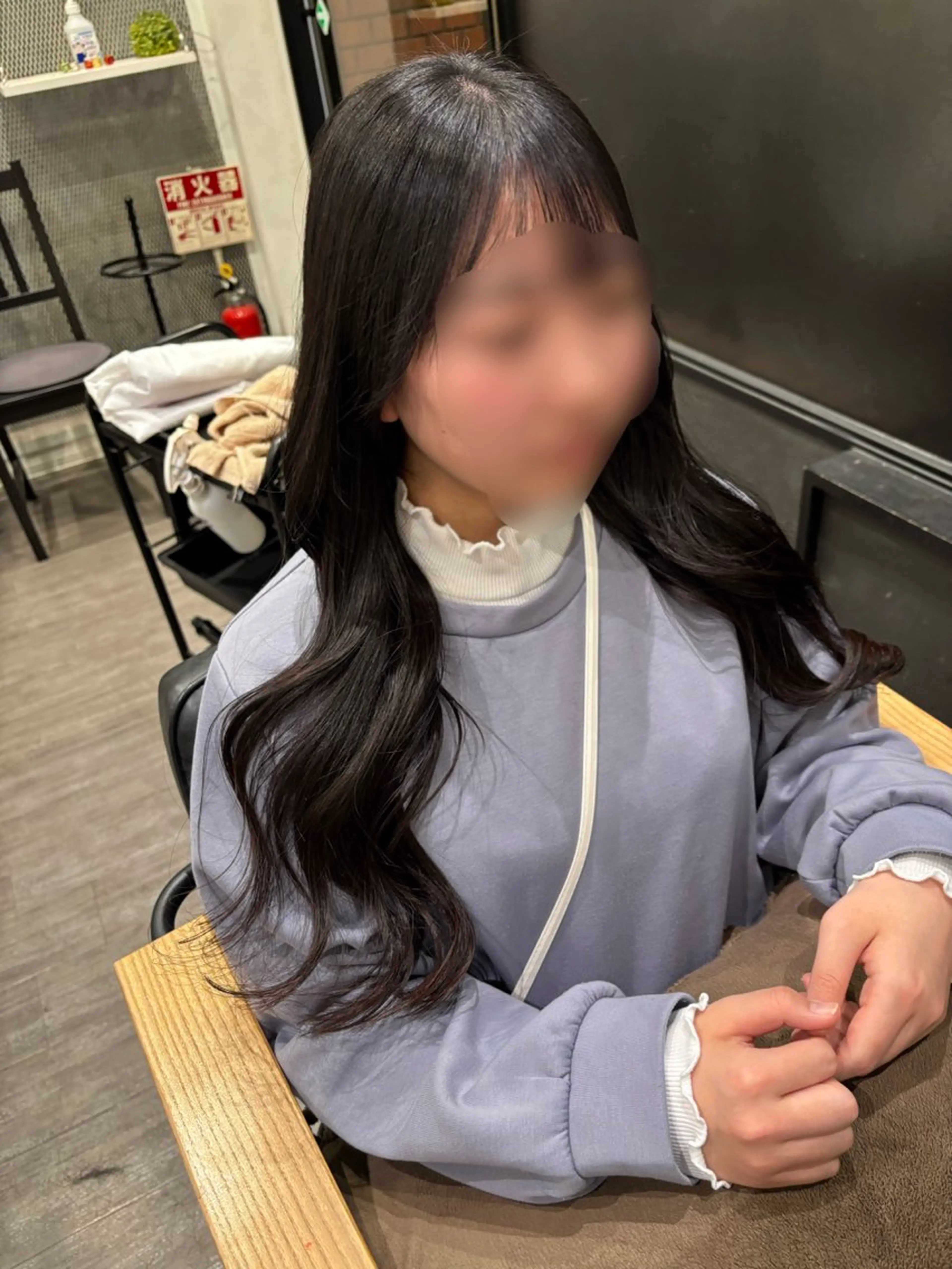 セミロング カラー くびれヘア 韓国風ヘア cocotte宜喜 弘希のヘアスタイル