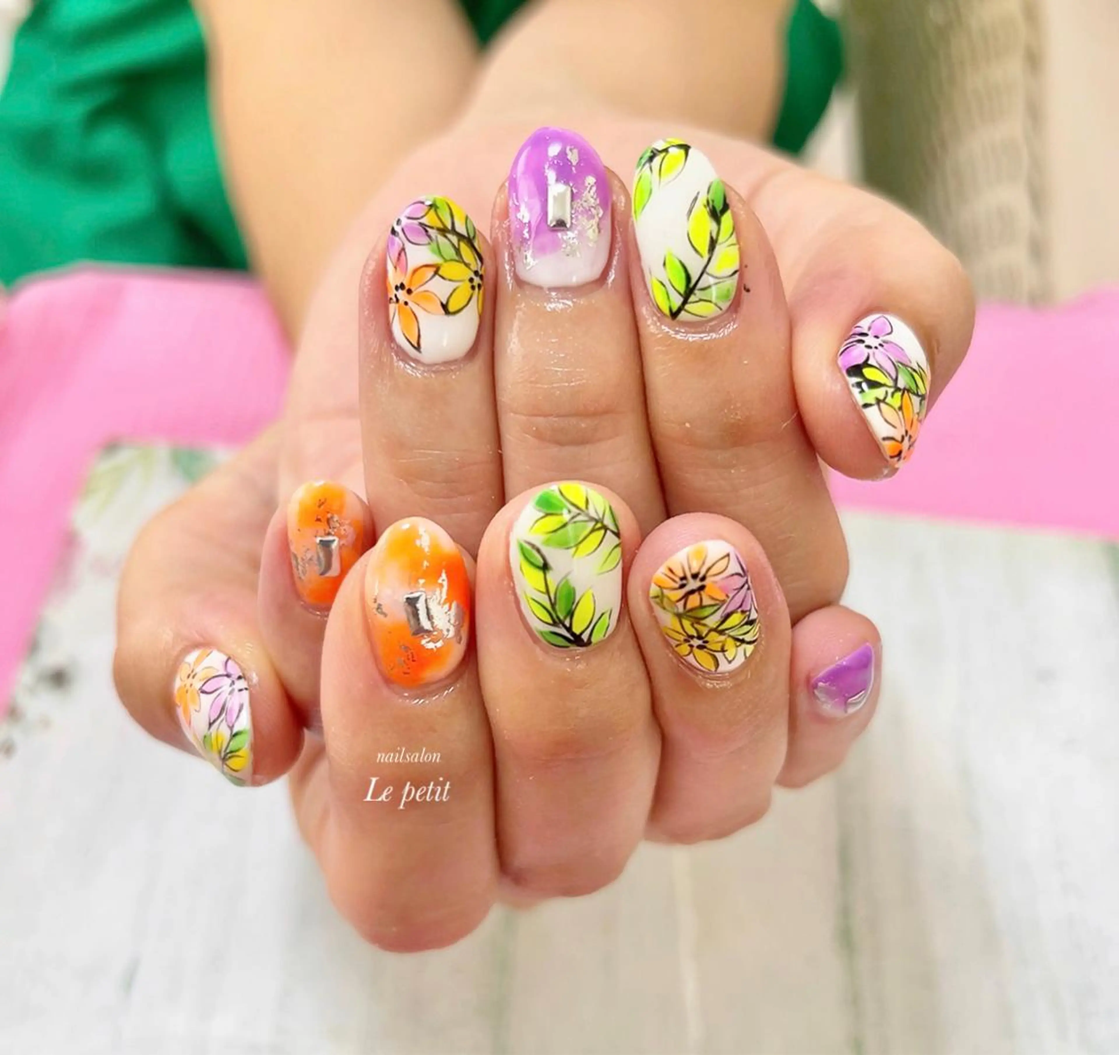 ネイル 石野 広佳のネイルデザイン