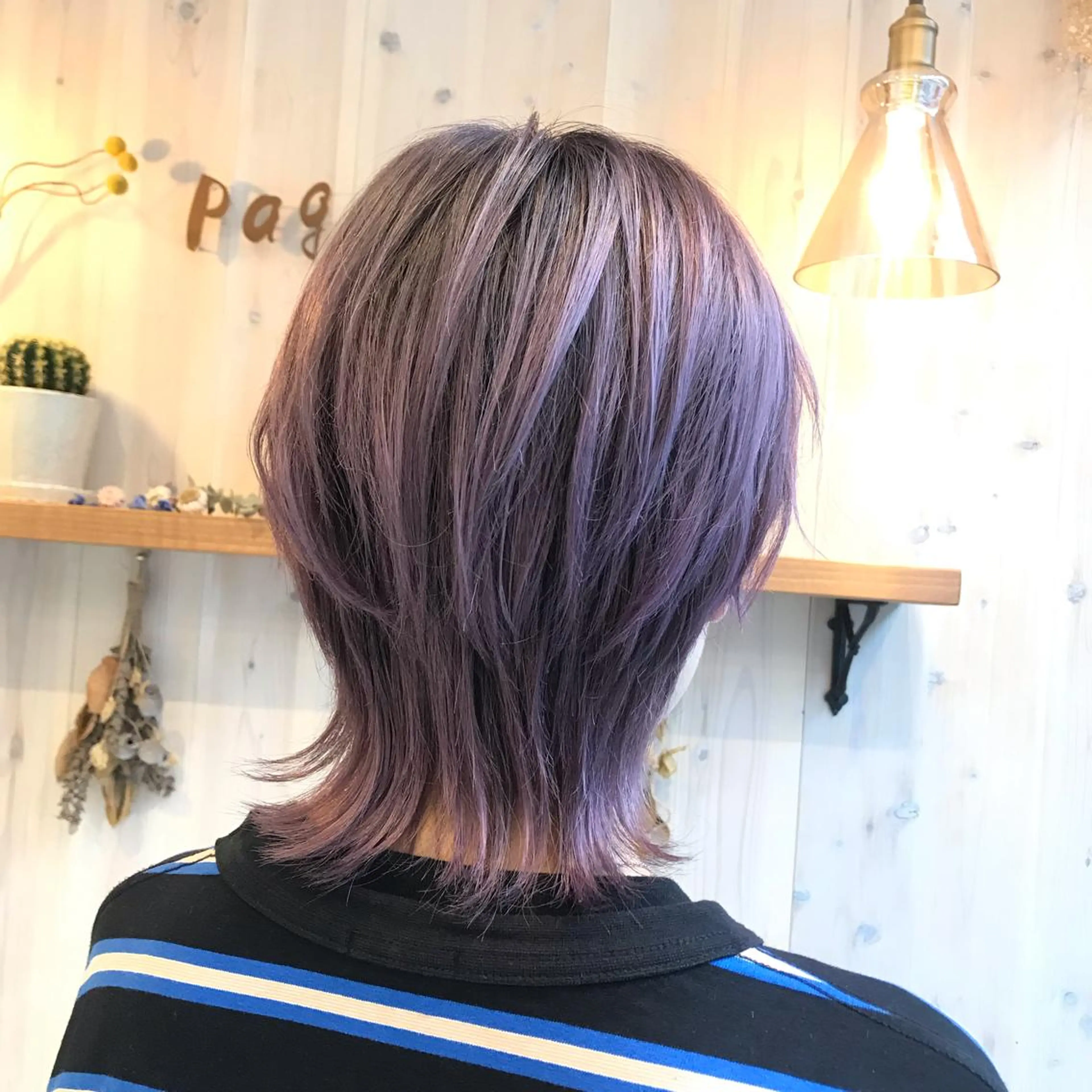 ショート カラー ブリーチ パープルカラー ウルフカット 透明感カラー/ 寺田千雅子のヘアスタイル