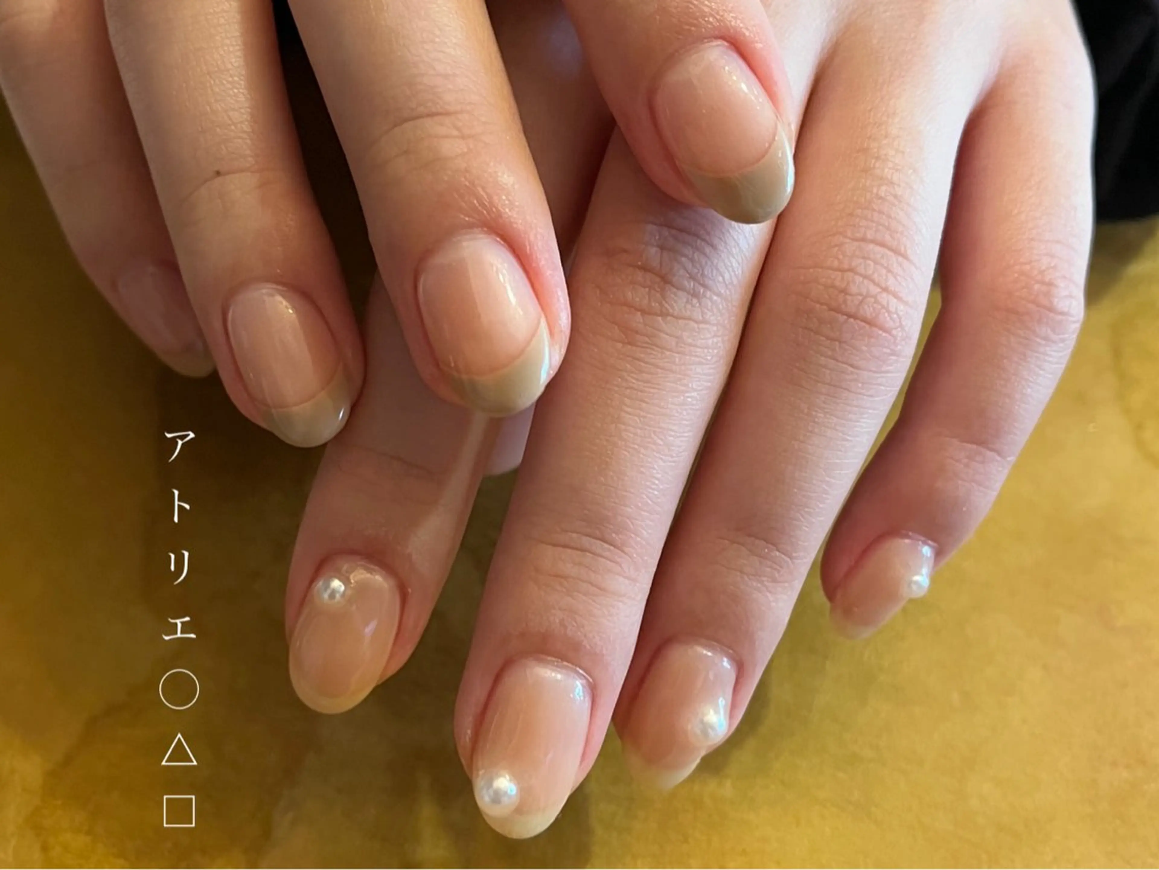 ネイル ハンドネイル アトリエ ○△□のネイルデザイン