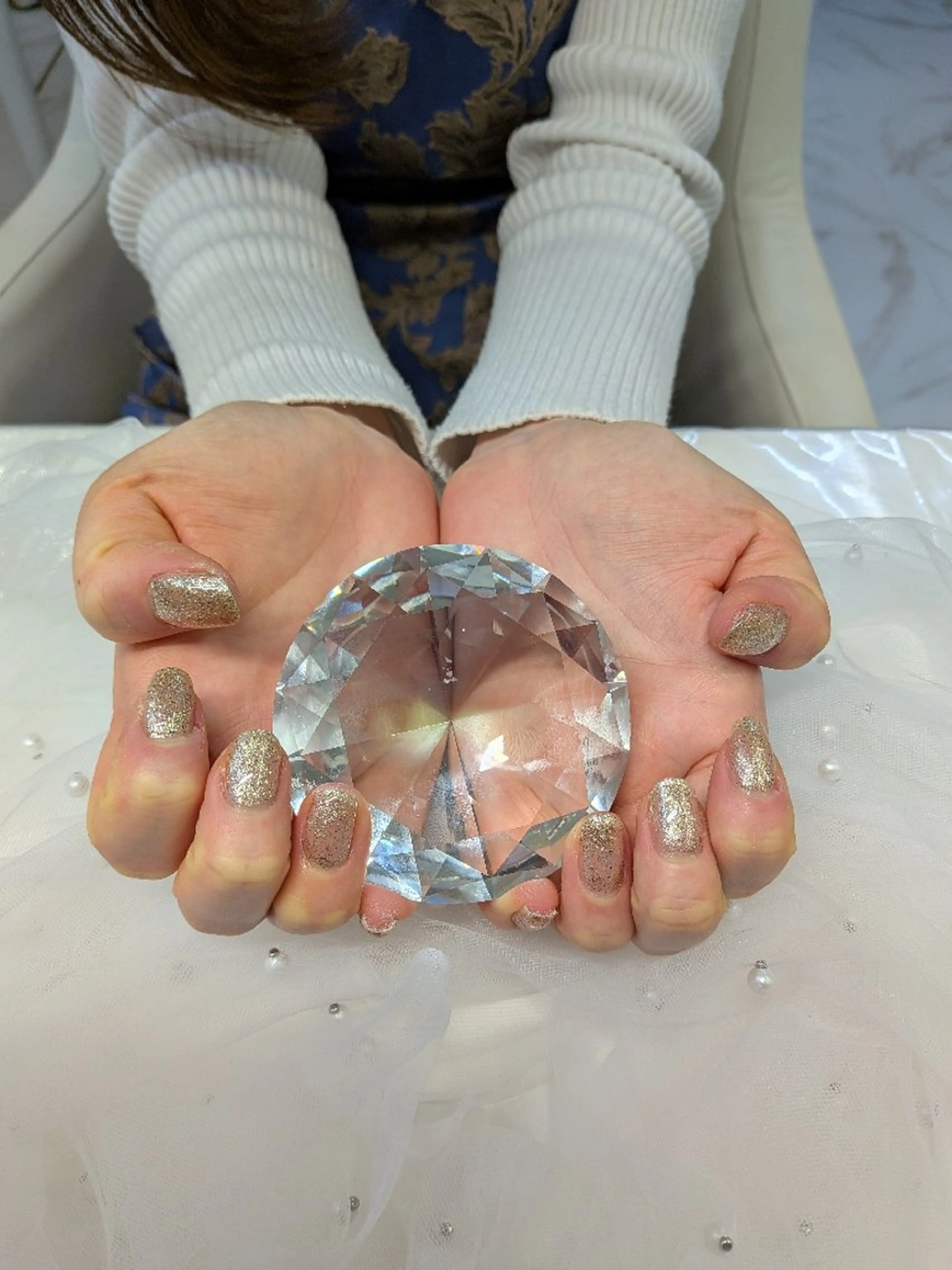 ネイル ゴールド ラメ(グリッター) ワンカラーネイル 冬ネイル クリスマス Ao. Nail【アオドットネイル】所属・MIZUKI 🍀のネイルデザイン