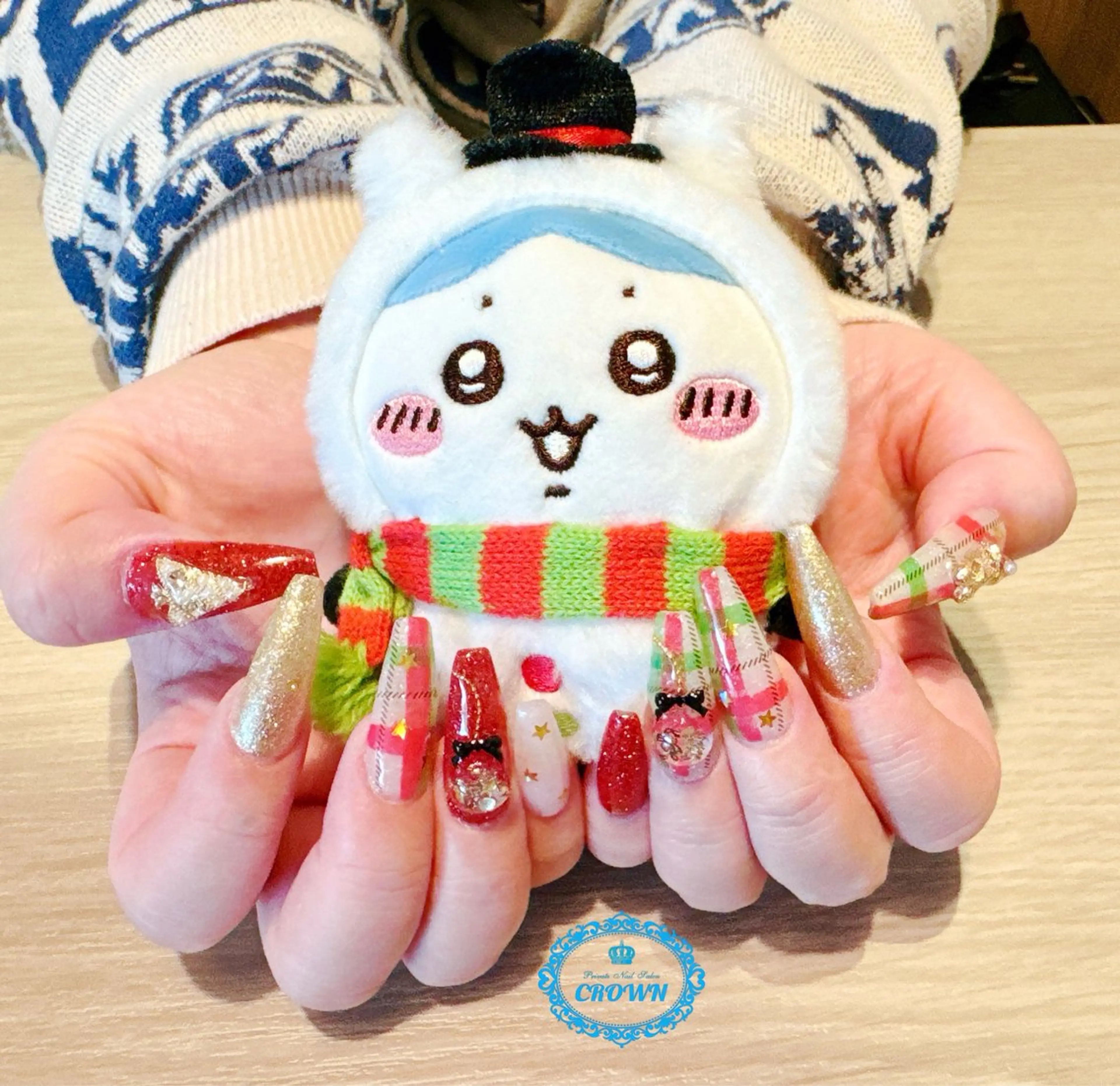 ネイル CROWN プライベートサロンのネイルデザイン