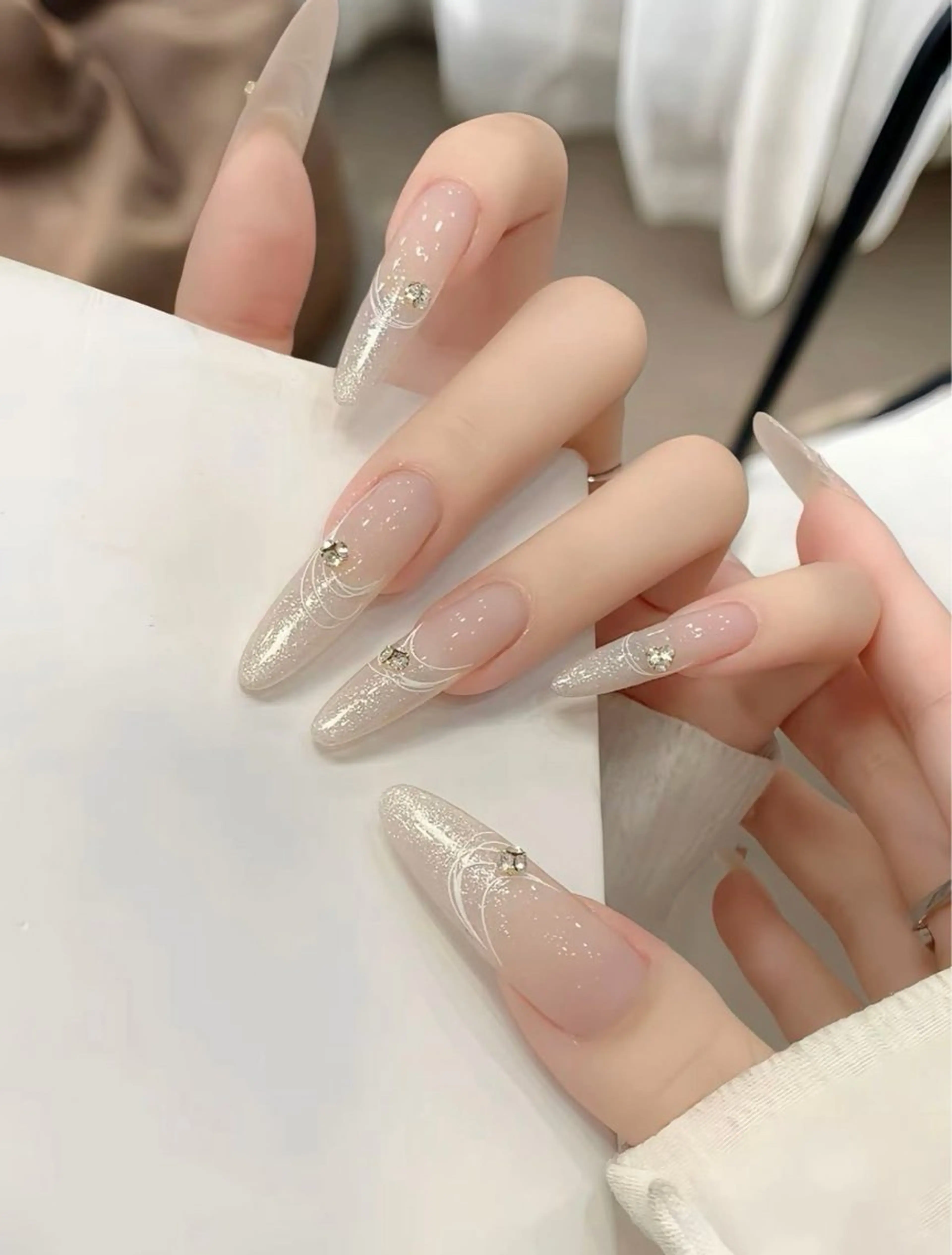 ネイル フレンチネイル キラキラネイル 韓国ネイル シンプルネイル ワンホンネイル ハンドネイル MEI Nailのネイルデザイン