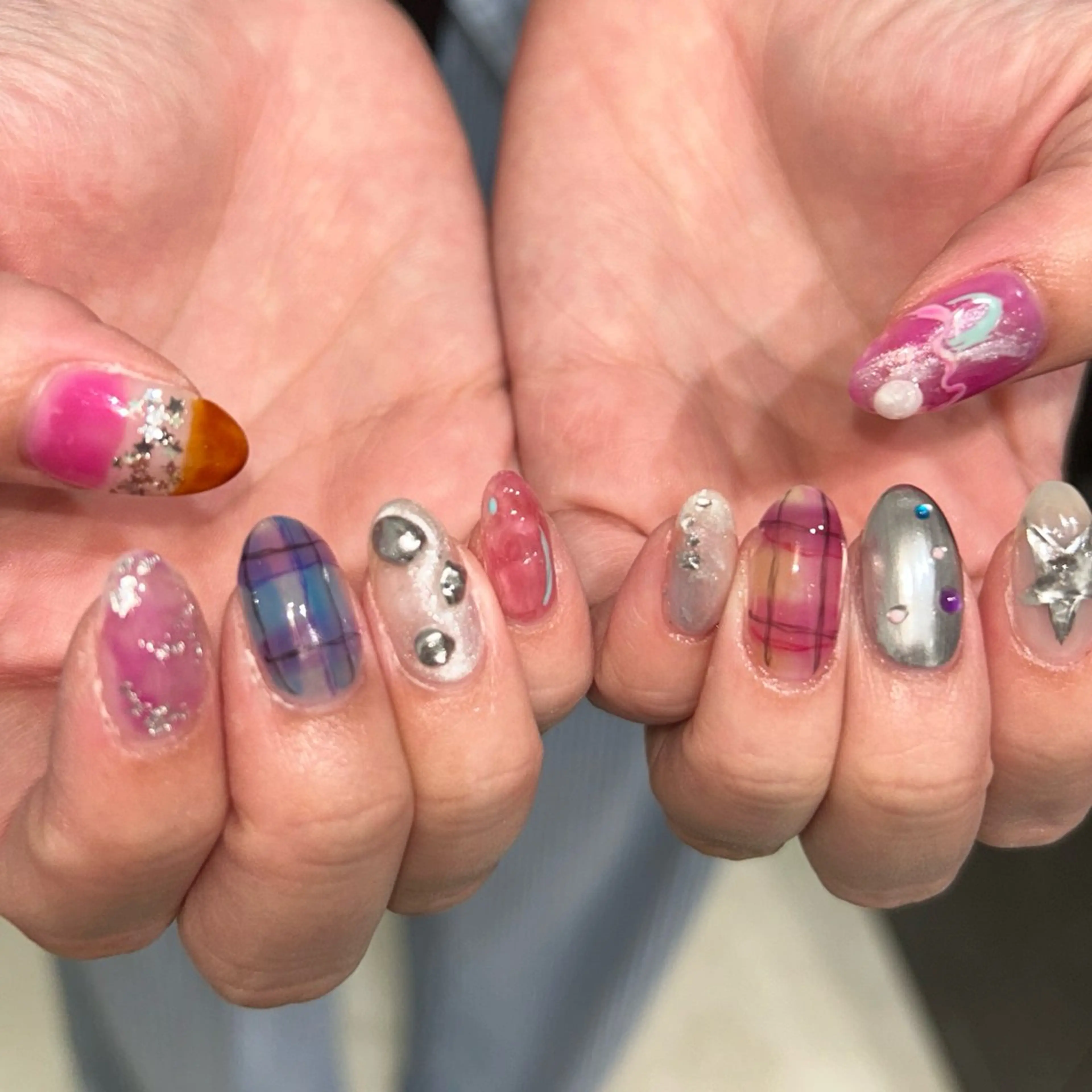 ネイル ハンドネイル MODA MANAMIᵕ̈のネイルデザイン