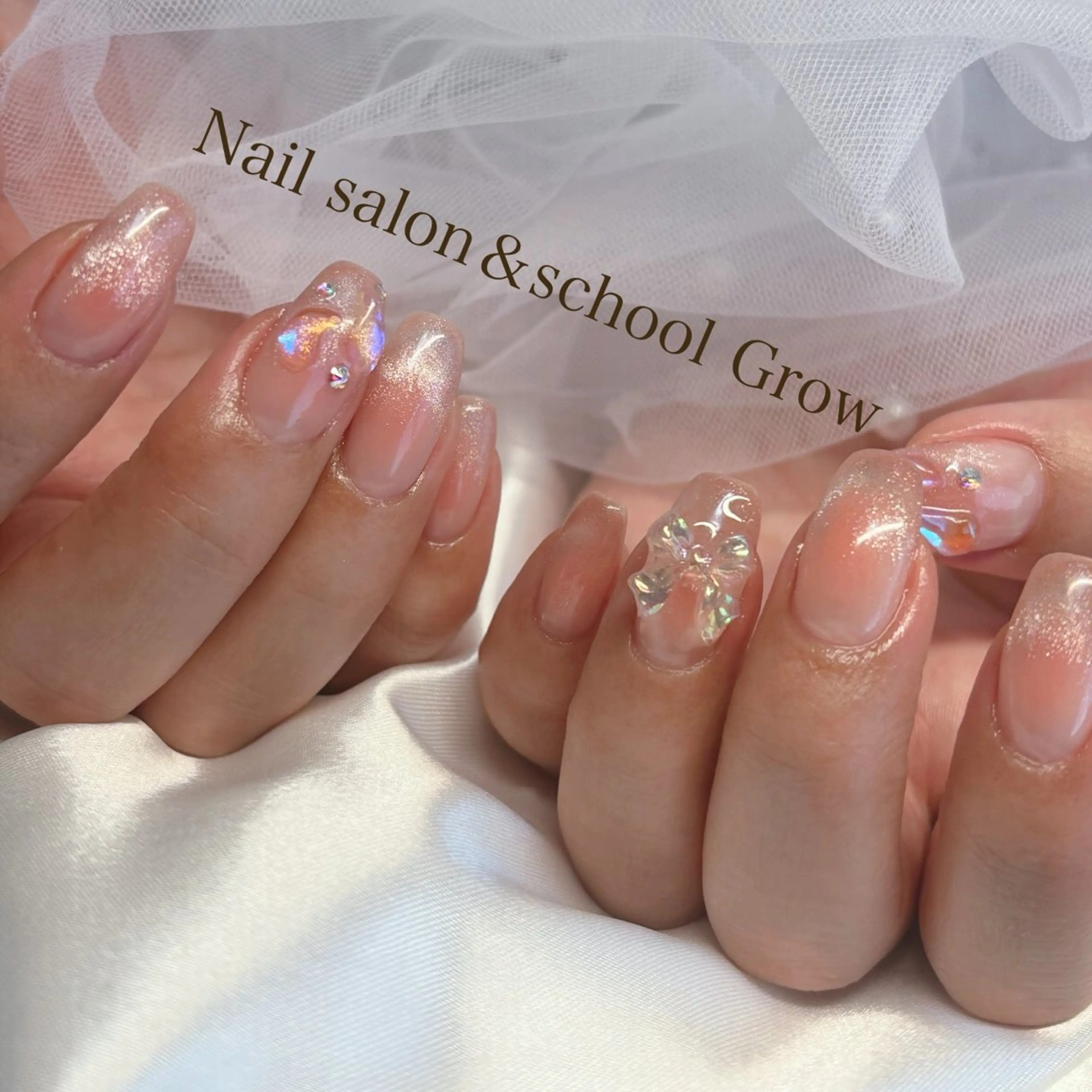 ネイル チークネイル フレンチネイル マグネットネイル マグネットフレンチ ワンホンネイル ハンドネイル 認定講師／歴20年 パラジェル　Growのネイルデザイン