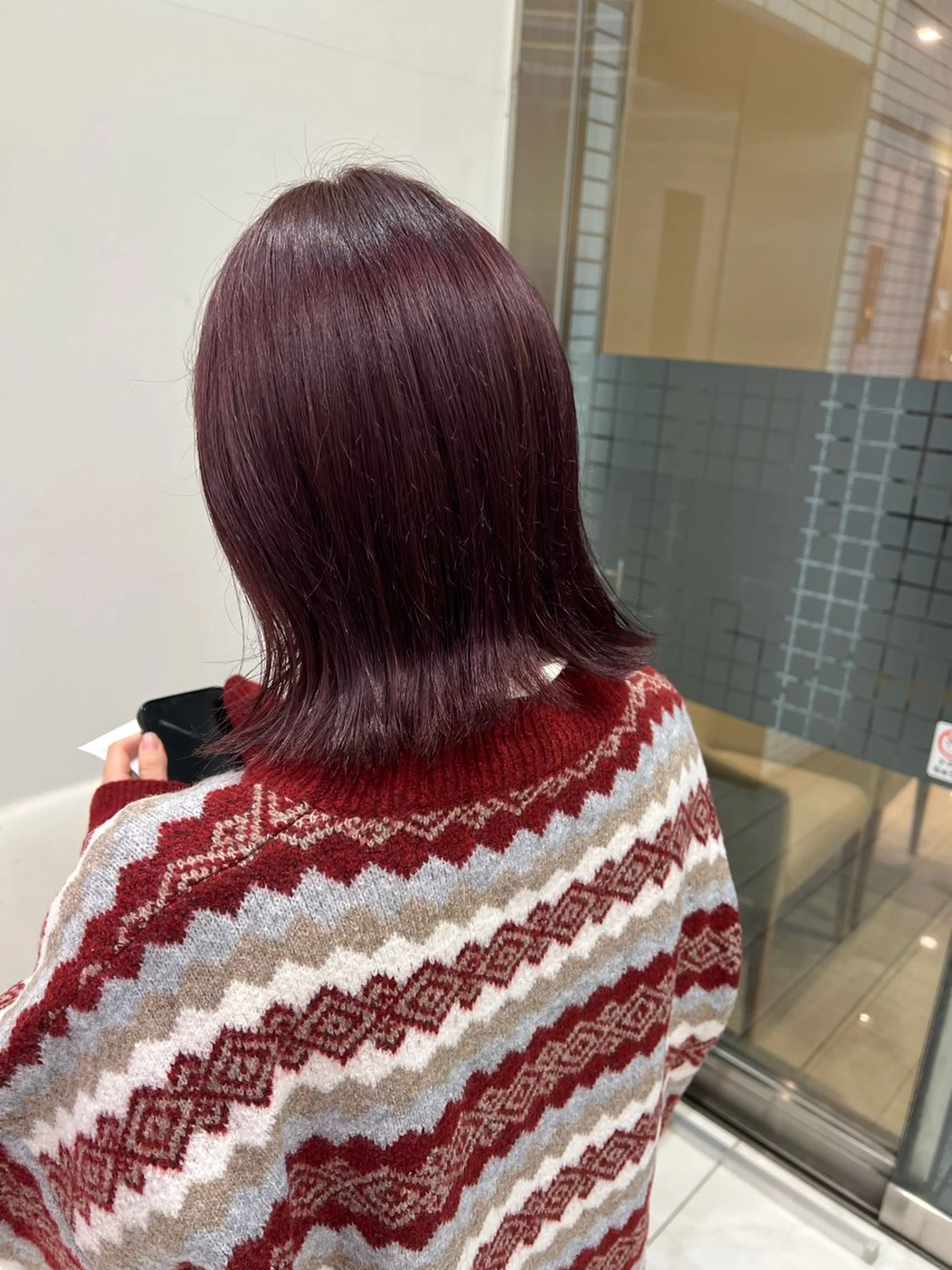 ミディアム カット ヘアカラー 韓国ボブ/縮毛矯正 /レイヤーカットのヘアスタイル