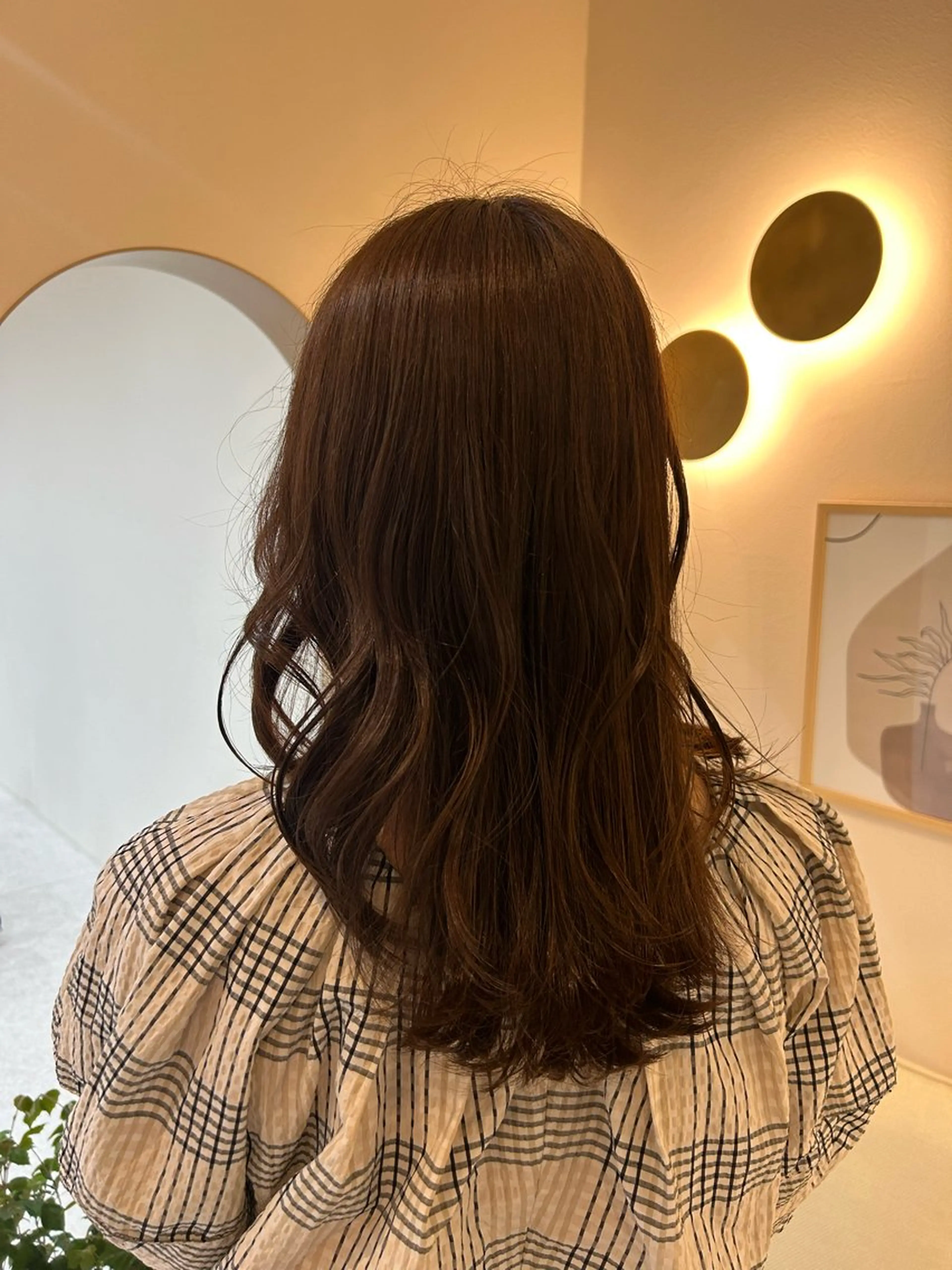 セミロング LUVISM 神田こころのヘアスタイル