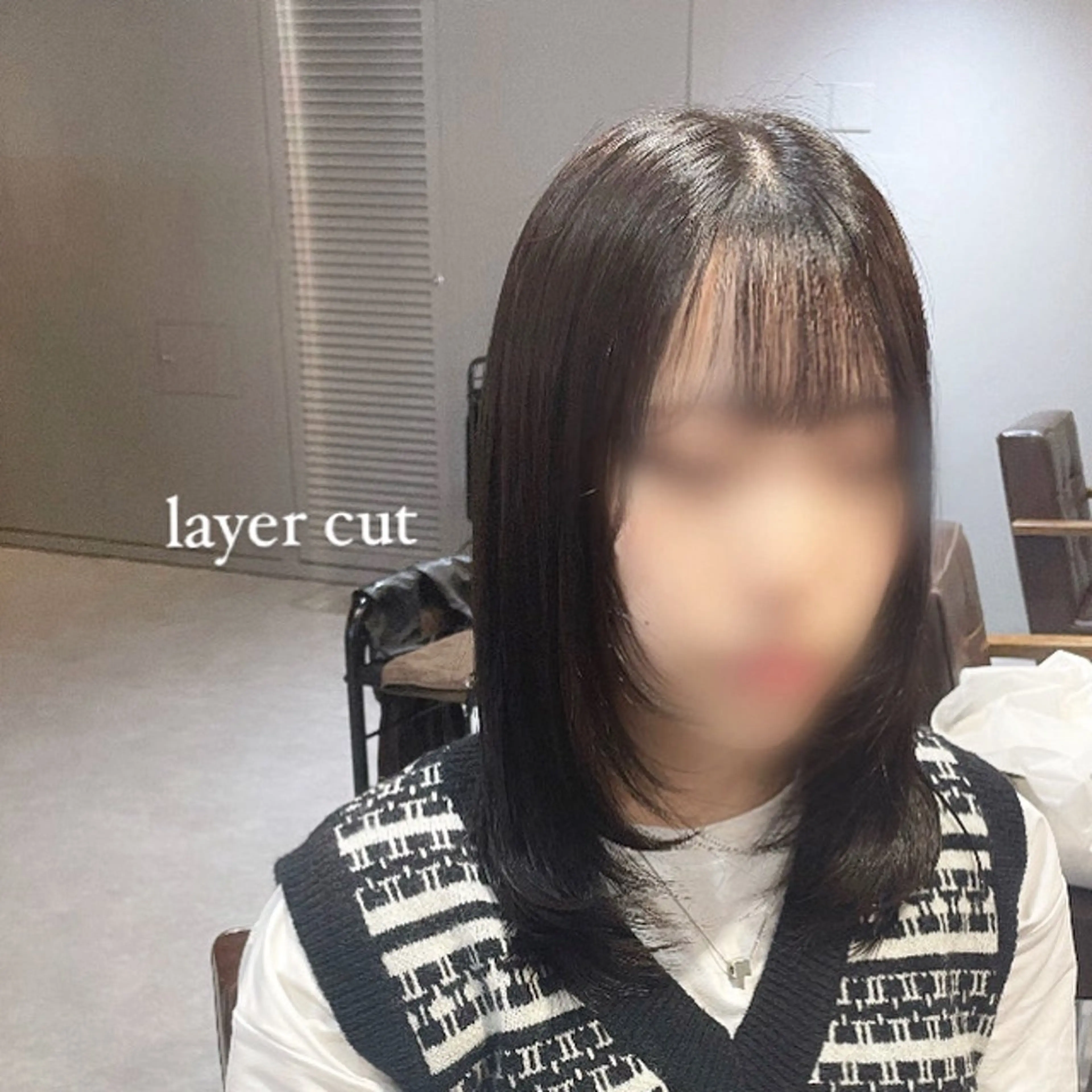 ミディアム カット Mimi🎀 ブリーチなしＷカラーのヘアスタイル