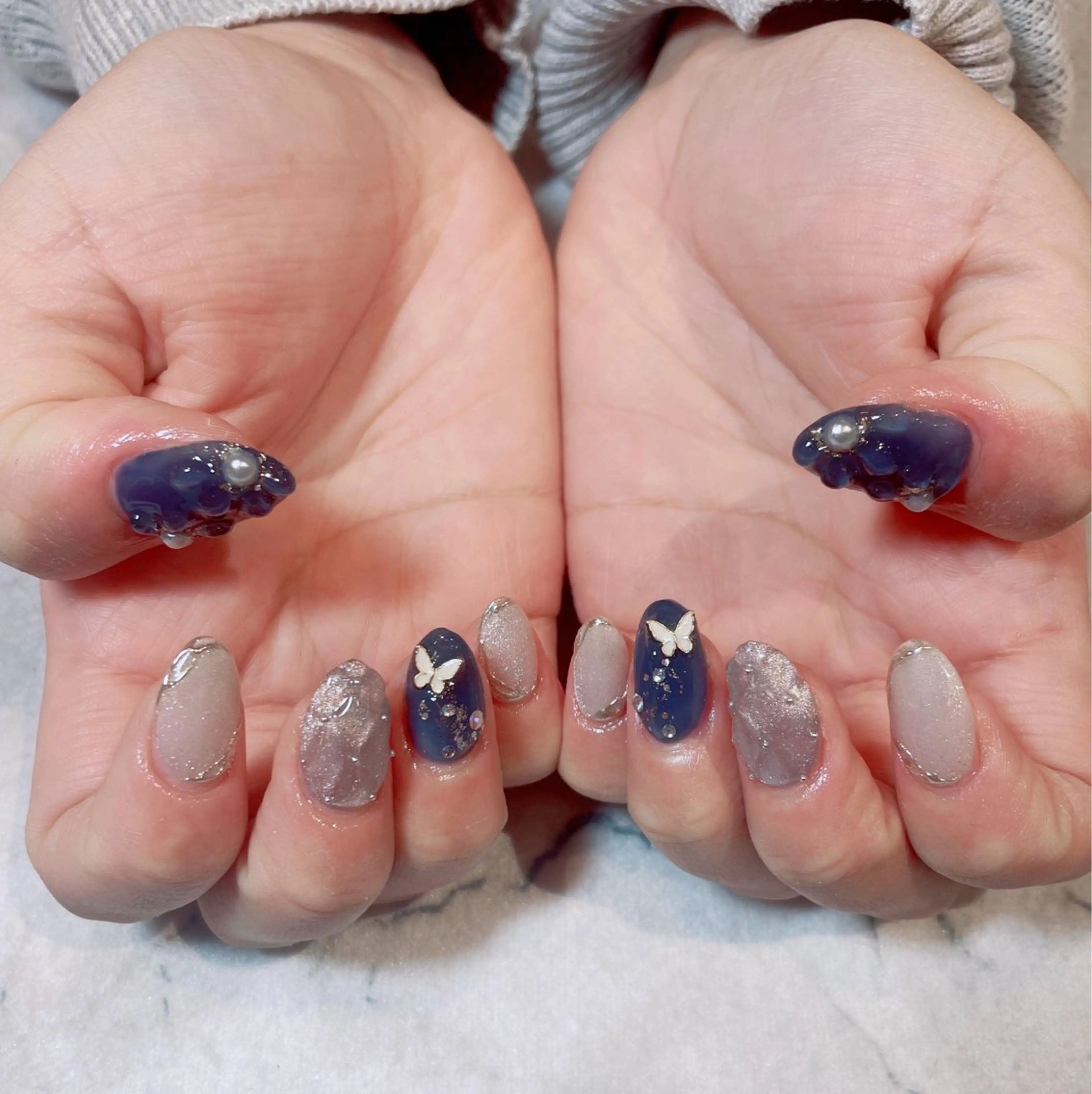 ネイル 成人式 ハンドネイル 奥田 加奈子のネイルデザイン