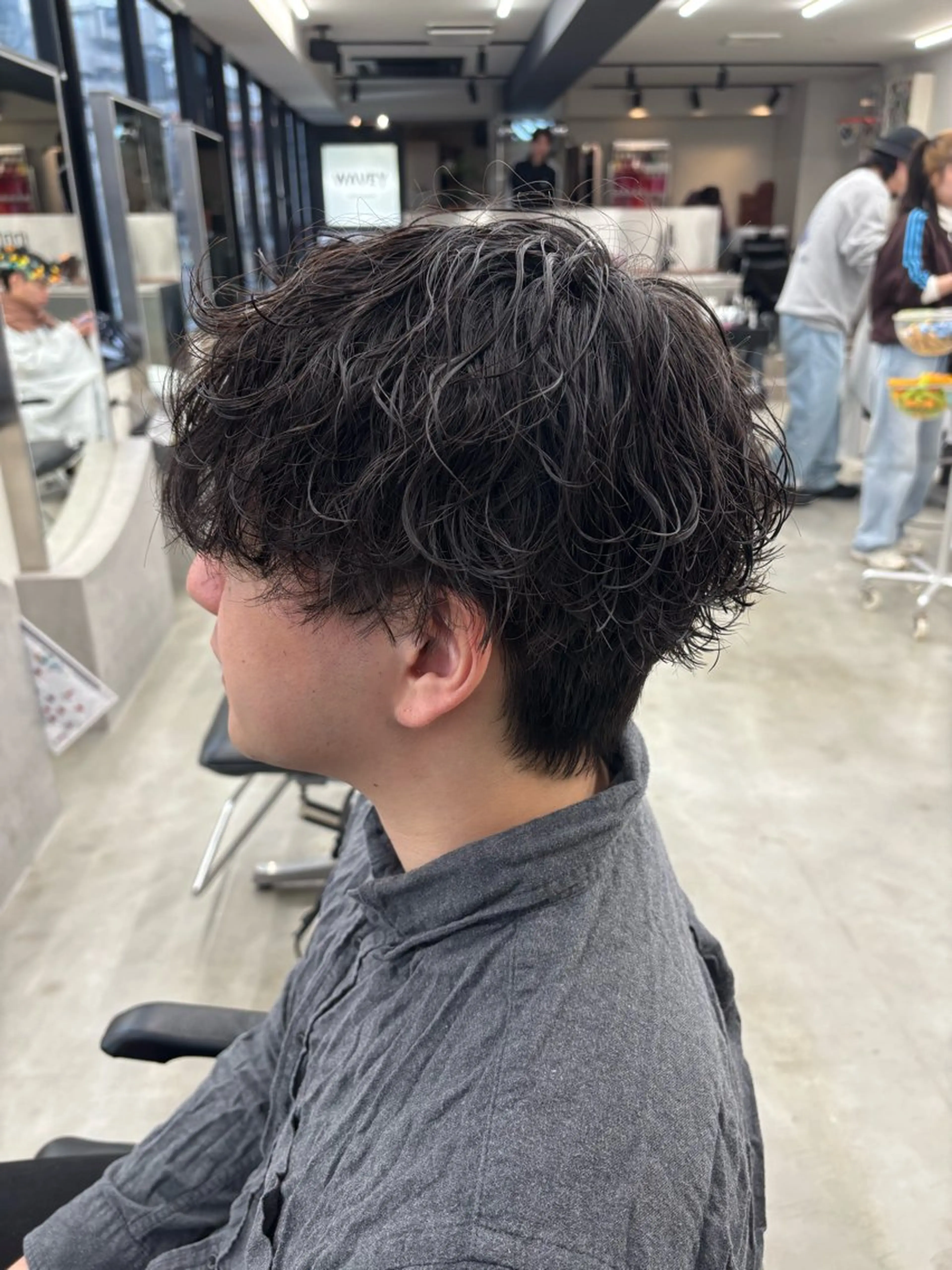 パーマ メンズ メンズパーマ 波巻きパーマ スパイラルパーマ 横浜メンズパーマ/ シャドウ/ショウゴのヘアスタイル