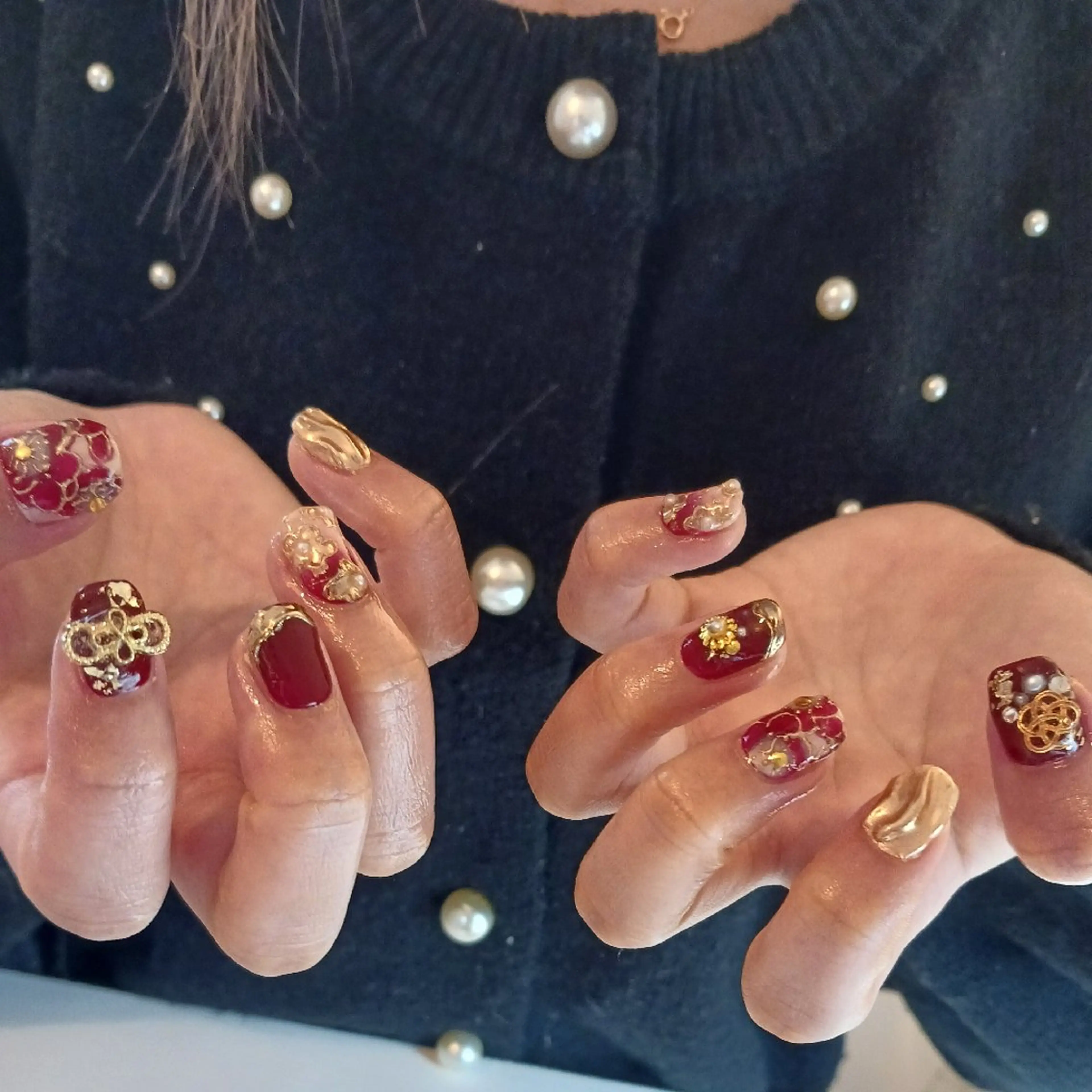 ネイル ボルドー 成人式 ゴールド ミラーネイル 持ち込み ハンドネイル owlnail /持込みデザイン専門のネイルデザイン