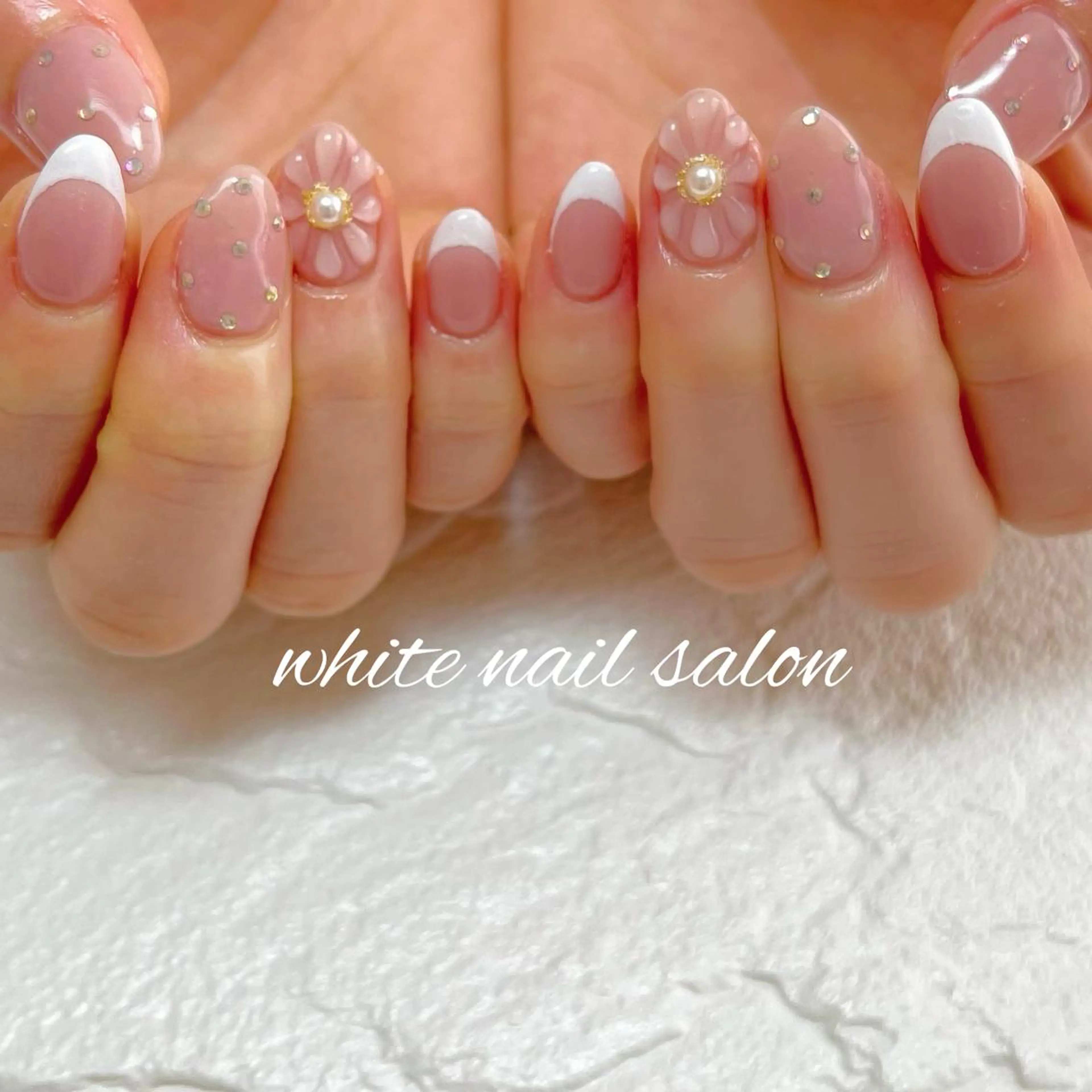ネイル フットネイル ジェルネイル ハードジェル ラメ(グリッター) 持ち込み ハンドネイル white nail salonのネイルデザイン