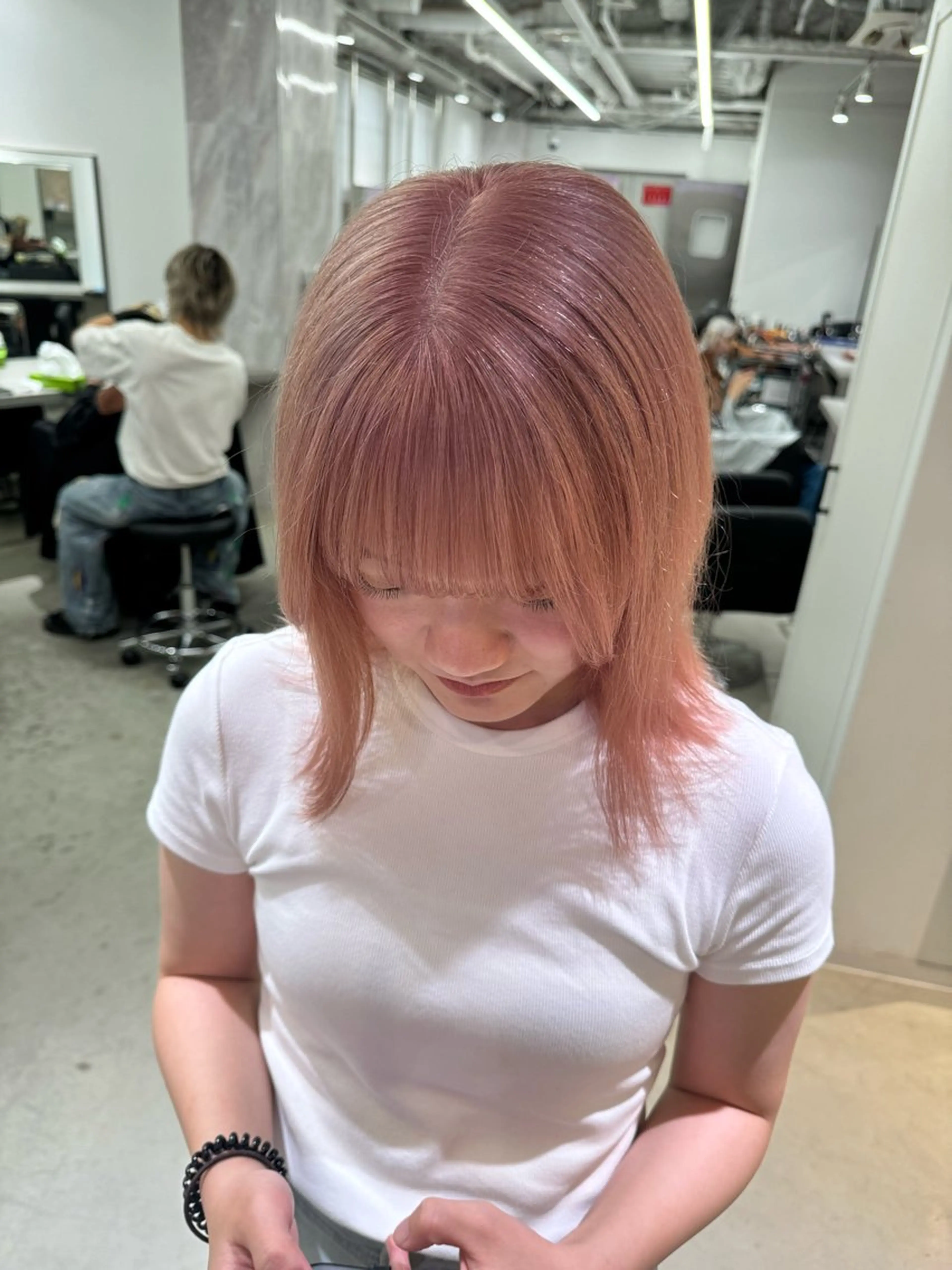 ミディアム カラー ヘアカラー トリートメント 店長　MANAMI ／ブリーチ／骨格ボブのヘアスタイル