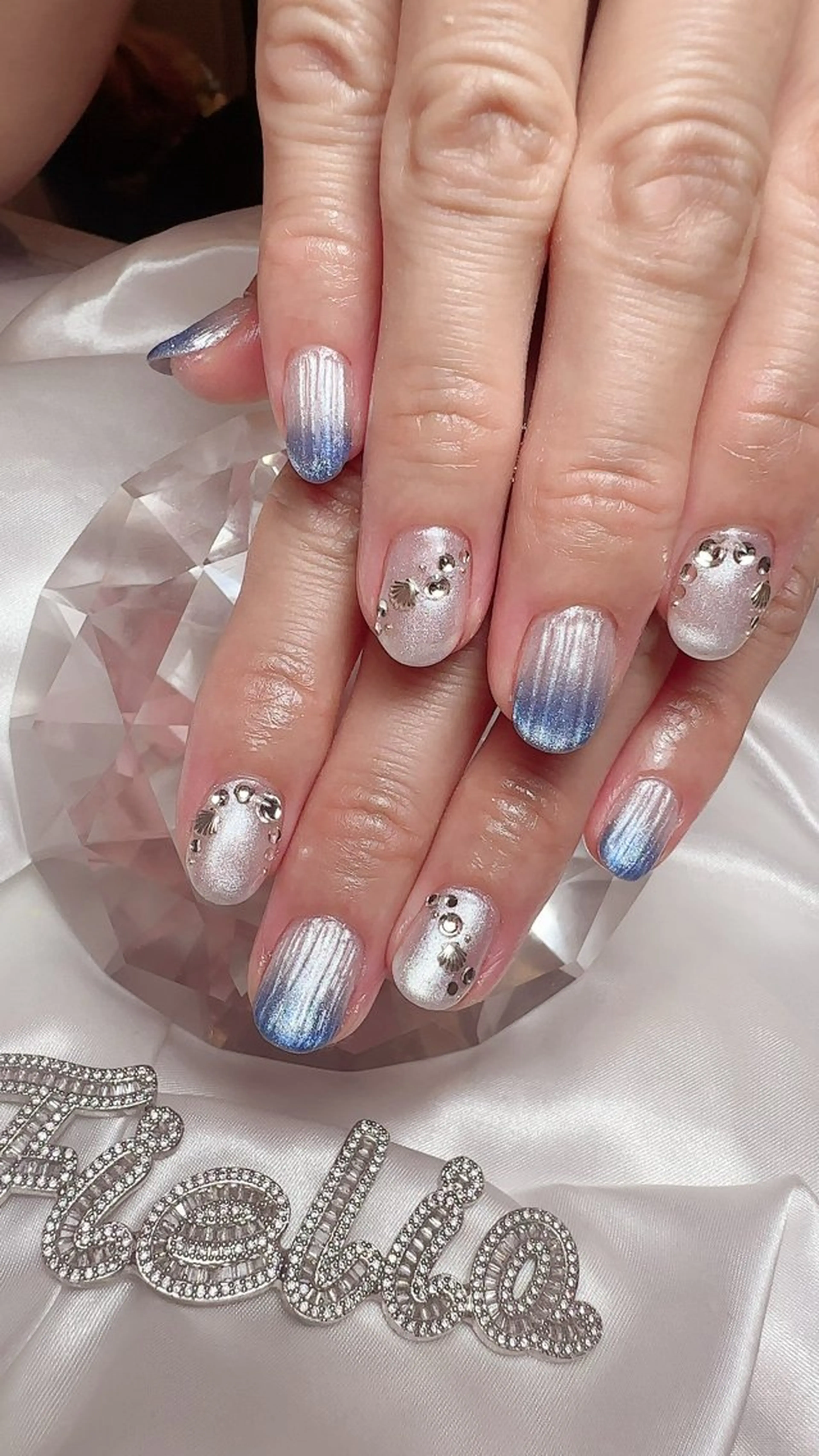 ネイル ハンドネイル Fielia momoのネイルデザイン