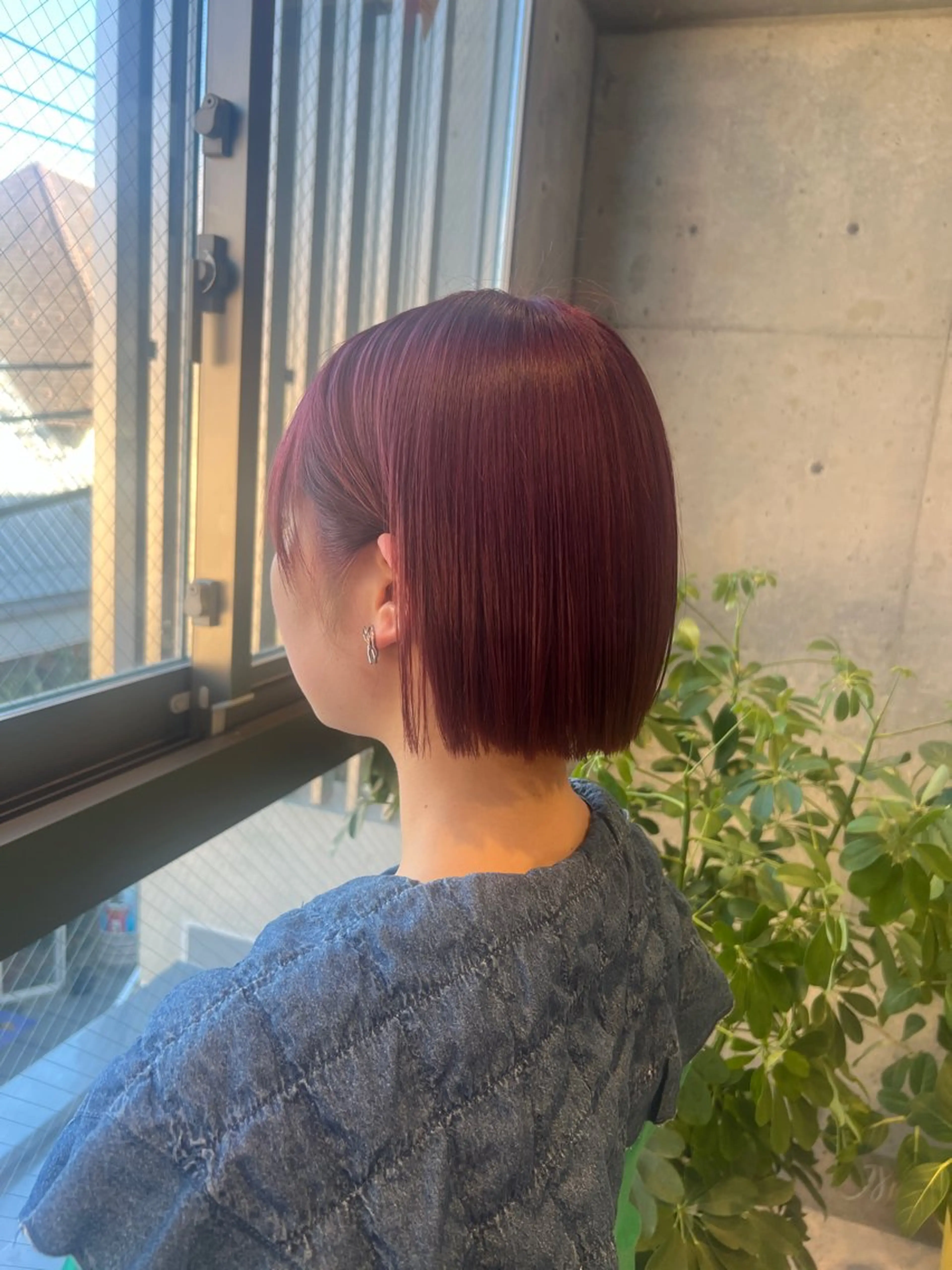 ショート カラー レッドカラー 透明感/血色カラー/ 似合せレイヤー/ゆいのヘアスタイル