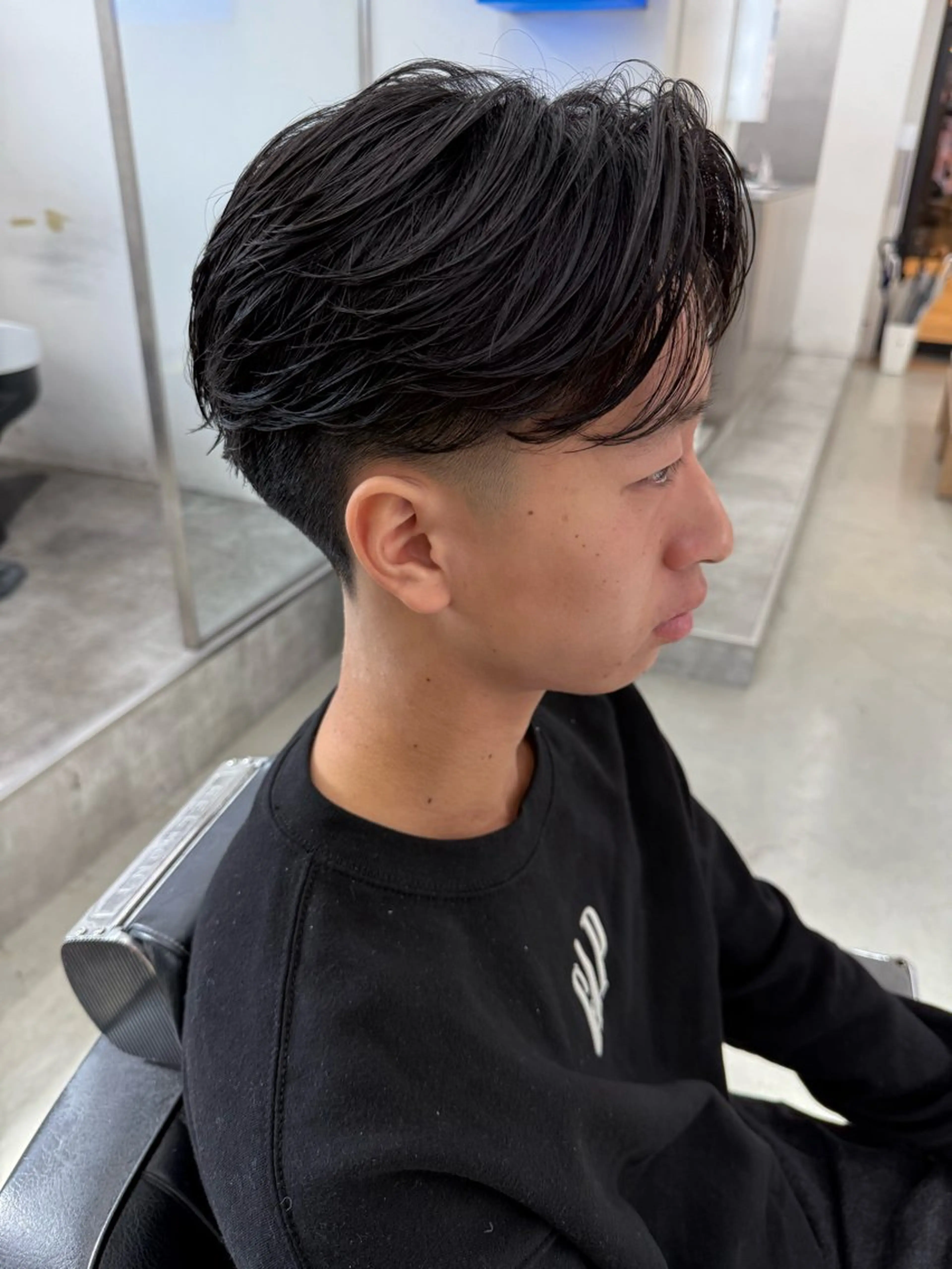 パーマ メンズ カット パーマ Lond LOGAN所属・🔥波巻き/ツイスパ 特化🔥メンズパーマのヘアスタイル