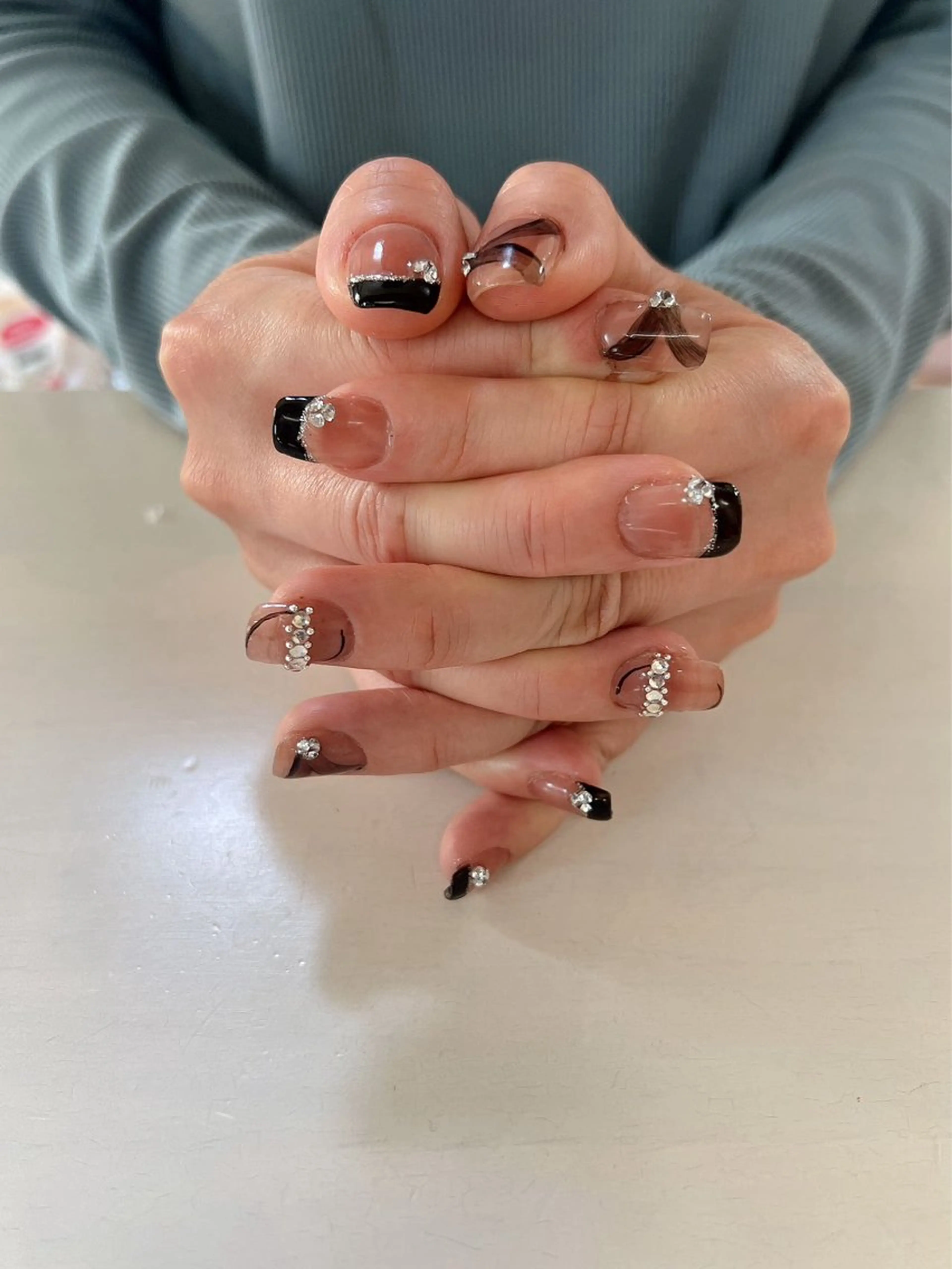 ネイル EE.Nail所属・FuFu.Nail 2️⃣番のネイルデザイン