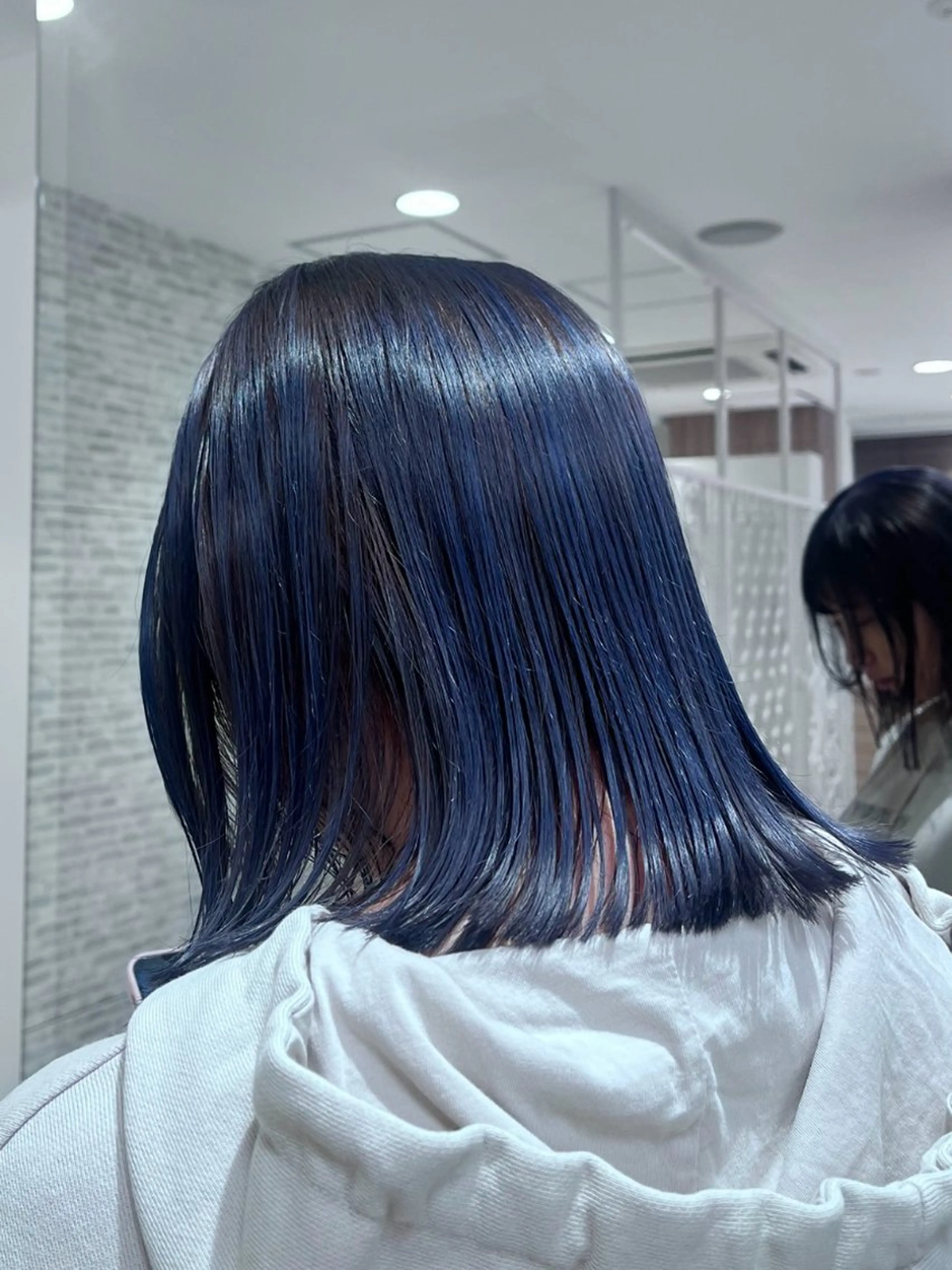 セミロング カラー ブリーチ ブルーカラー ヘアカラー トリートメント ヘッドスパ 【カラー支持率No. 1】リノ🪐のヘアスタイル