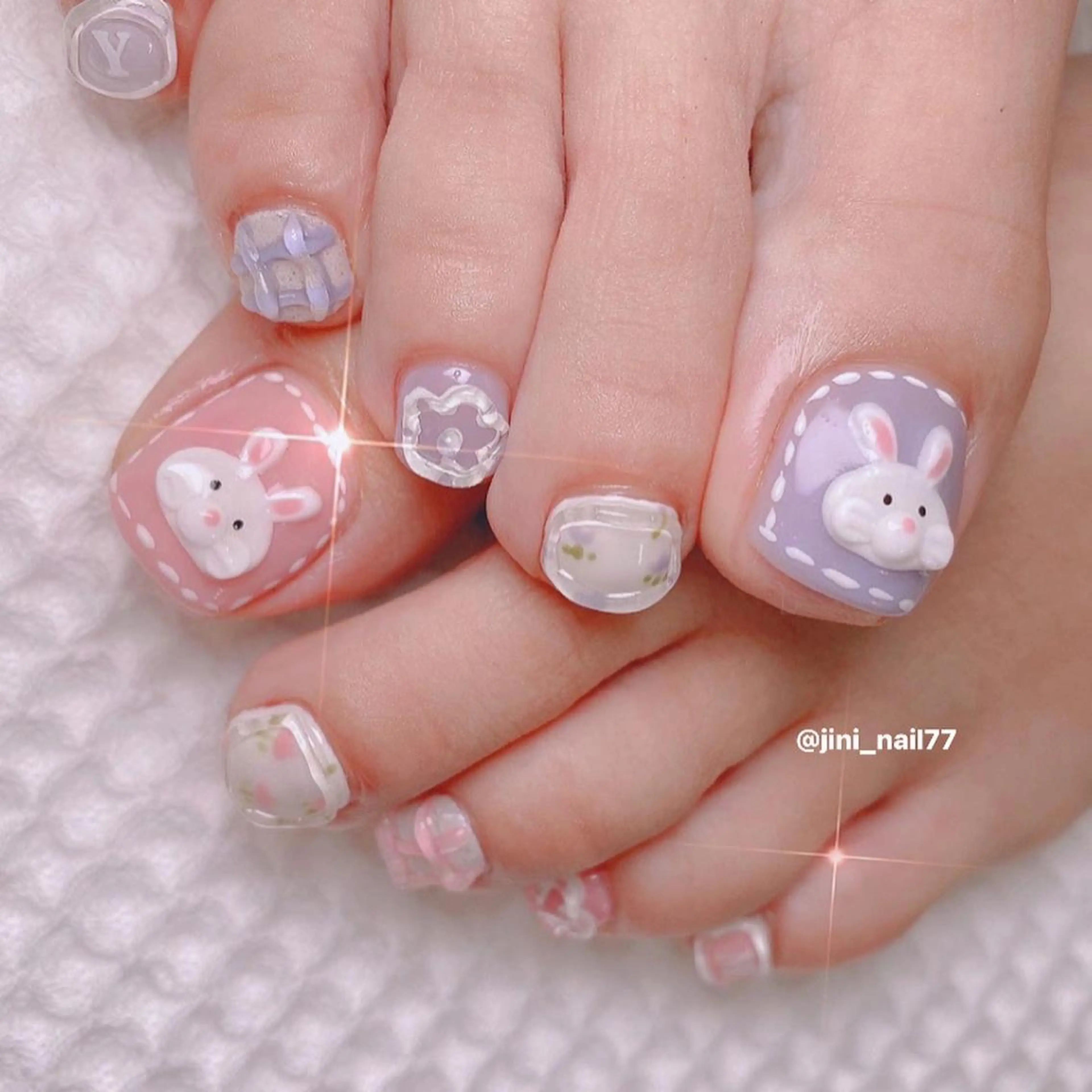 ネイル JINI NAIL所属・ジニ ネイルのネイルデザイン