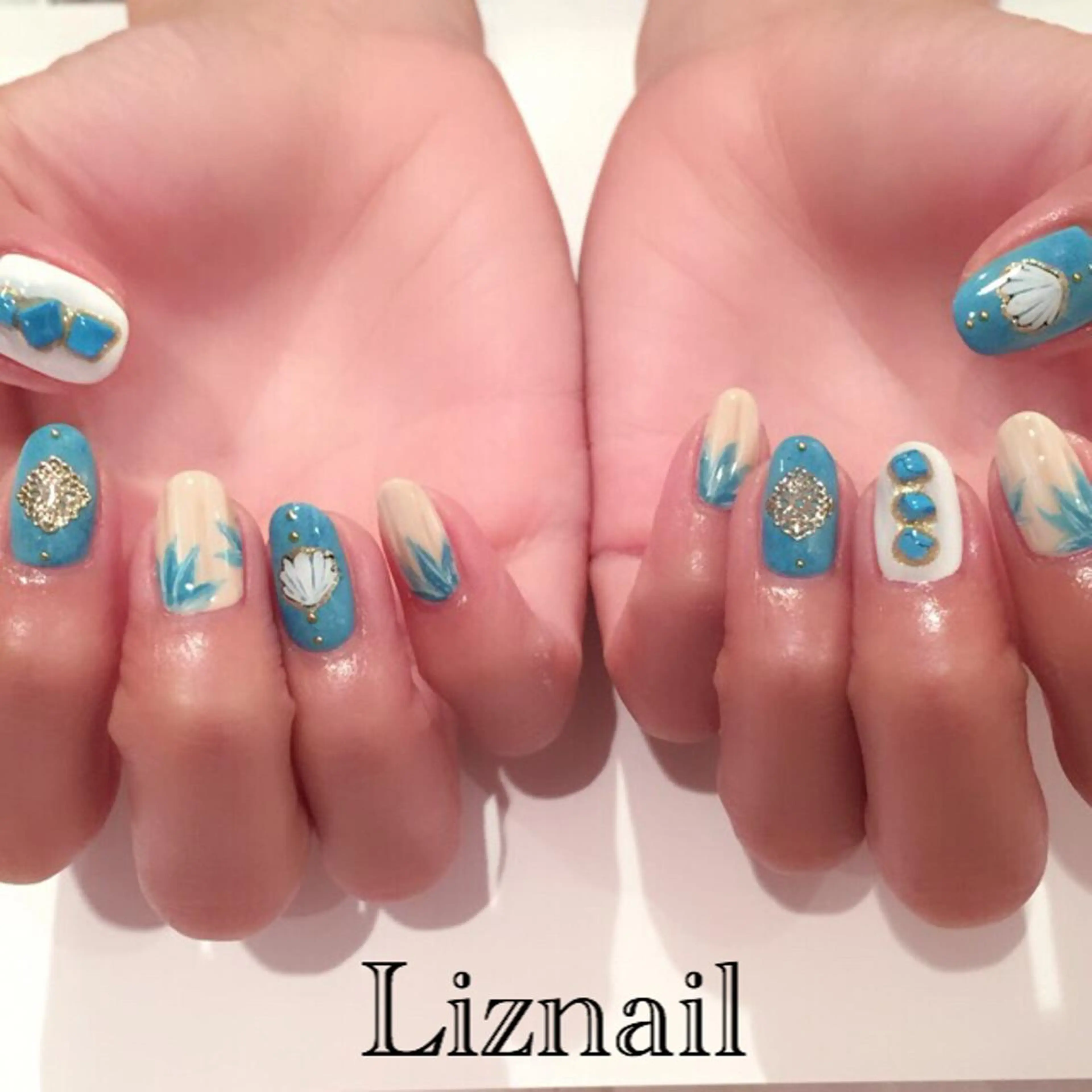 ネイル Rawr / saoriのネイルデザイン