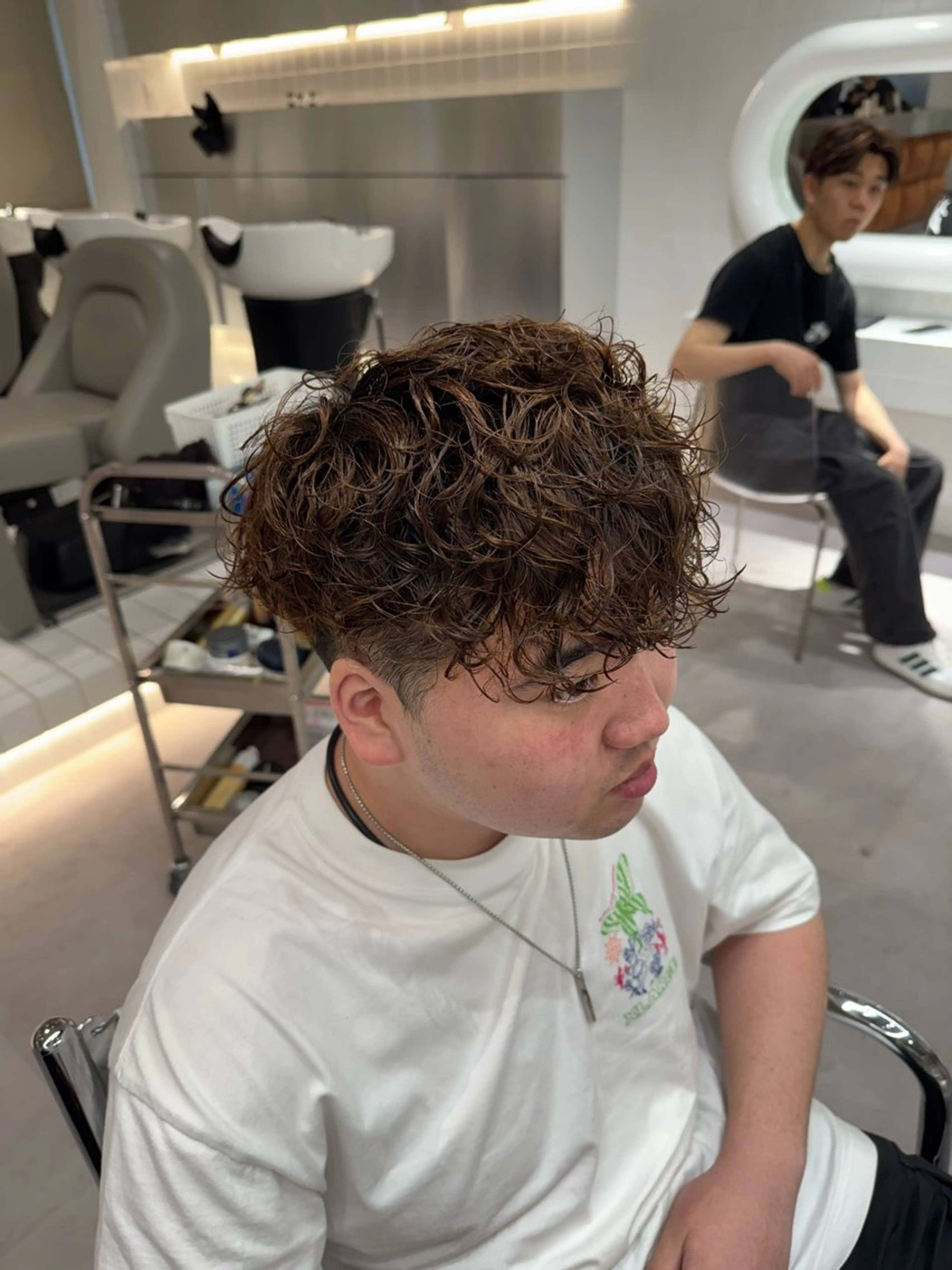 パーマ メンズ スペインカール ブリーチ/パーマ特化 片平和寿のヘアスタイル