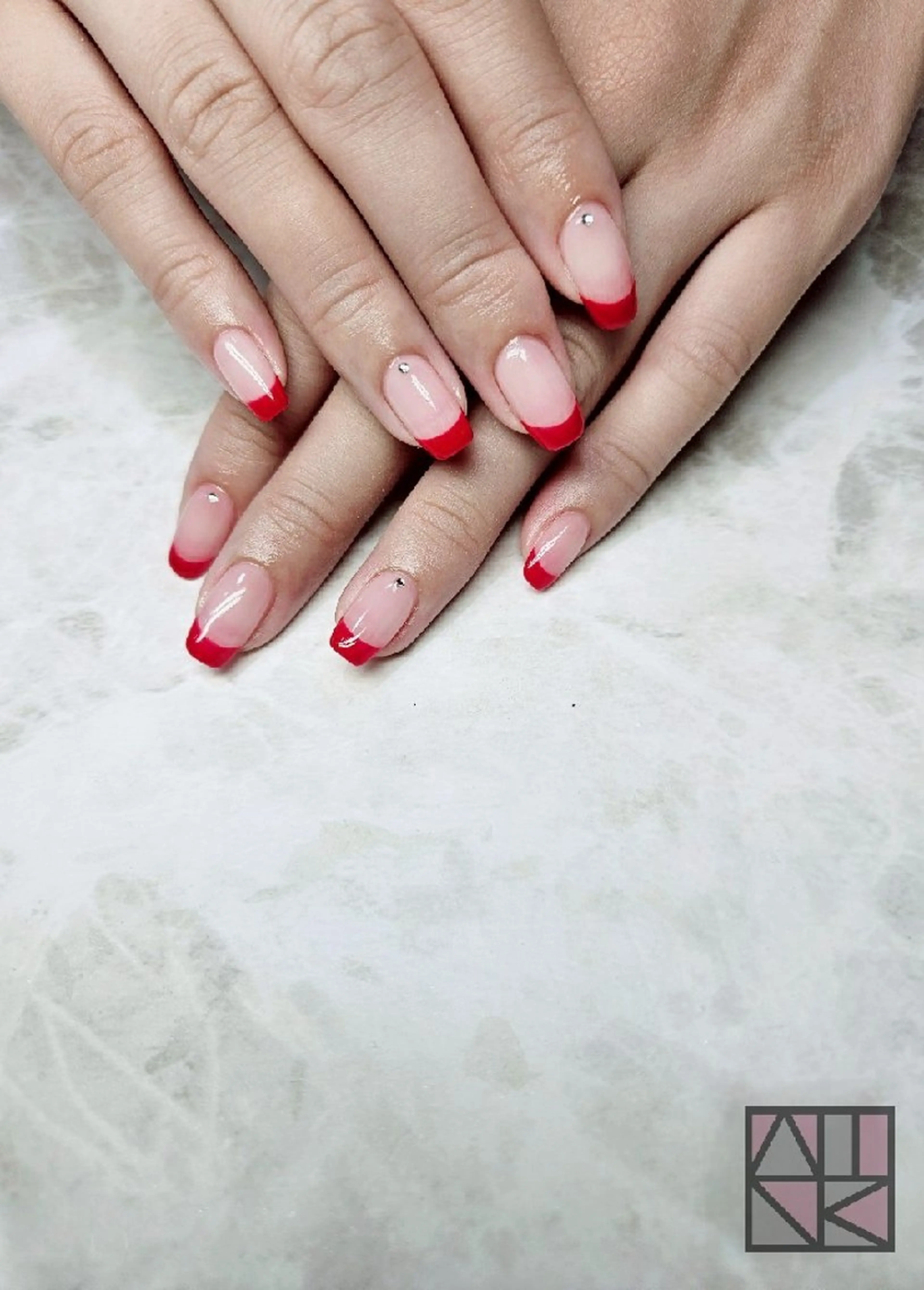 リピーター様専用💕オフ無フレンチネイルの写真