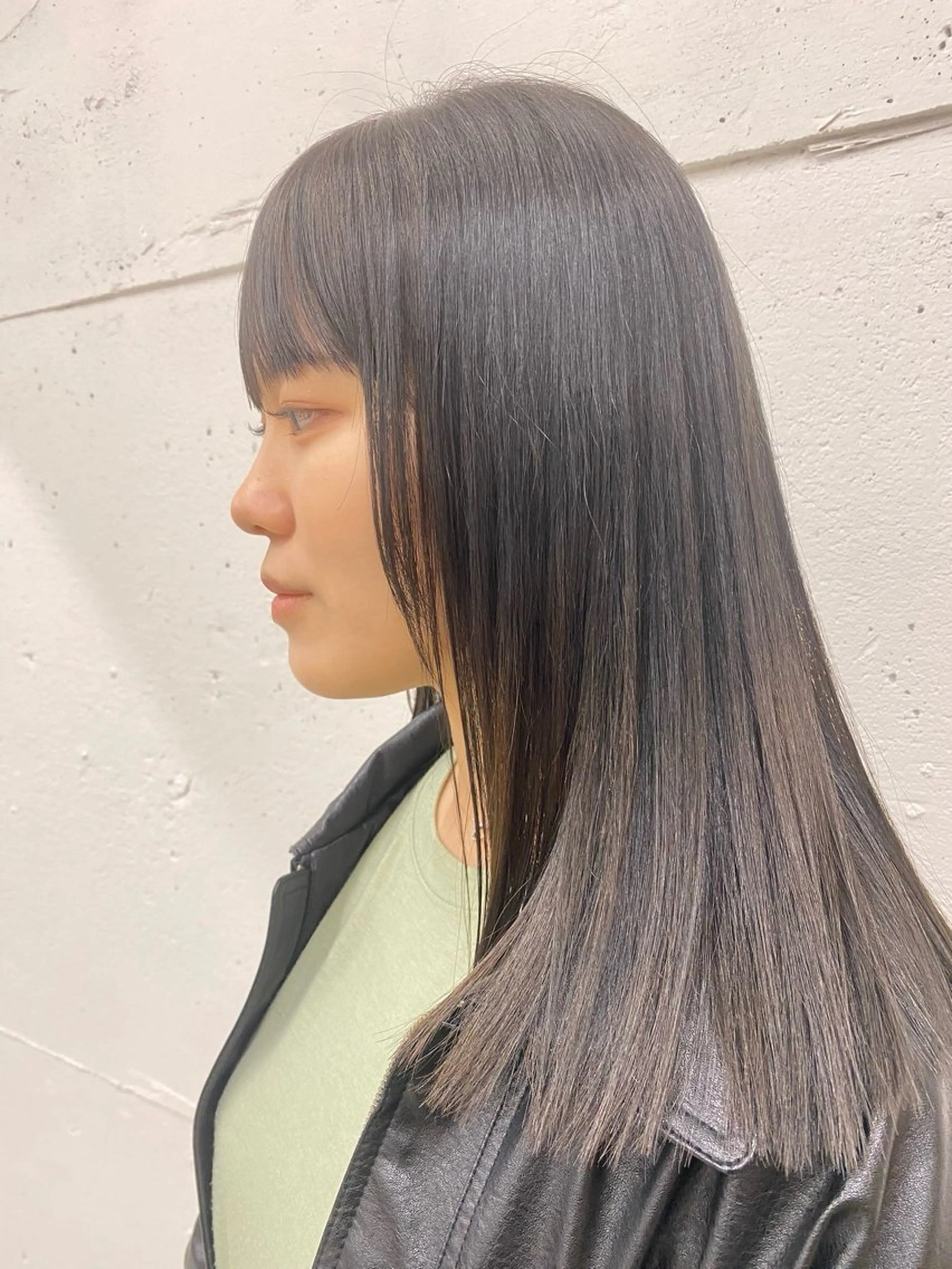 ロング カラー ブリーチ 透明感カラー グレージュ ブリーチなしカラー オリーブグレージュ ヘアカラー tama /カットモデルのヘアスタイル