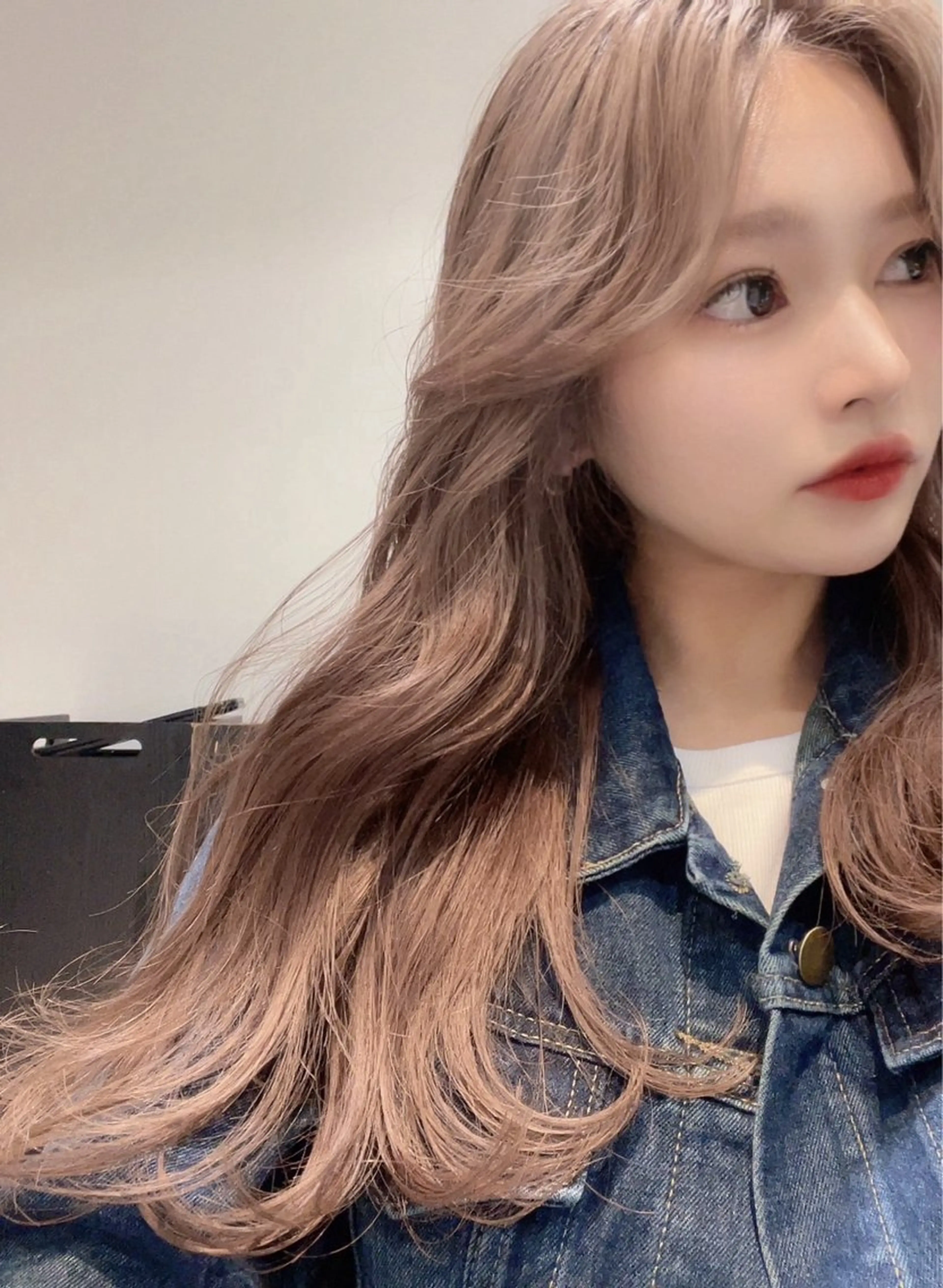 セミロング カラー ベージュカラー 透明感カラー カット ヘアカラー トリートメント 渡邊 直輝のヘアスタイル