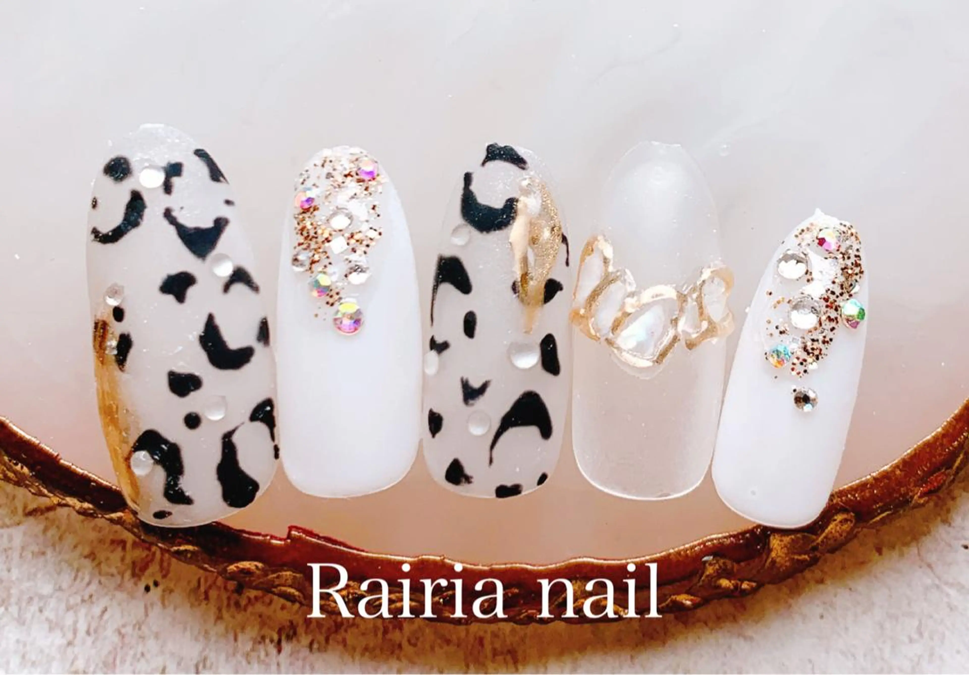 ネイル アートネイル カジュアル フットネイル ジェルネイル キラキラネイル Rairia nail本八幡店のネイルデザイン