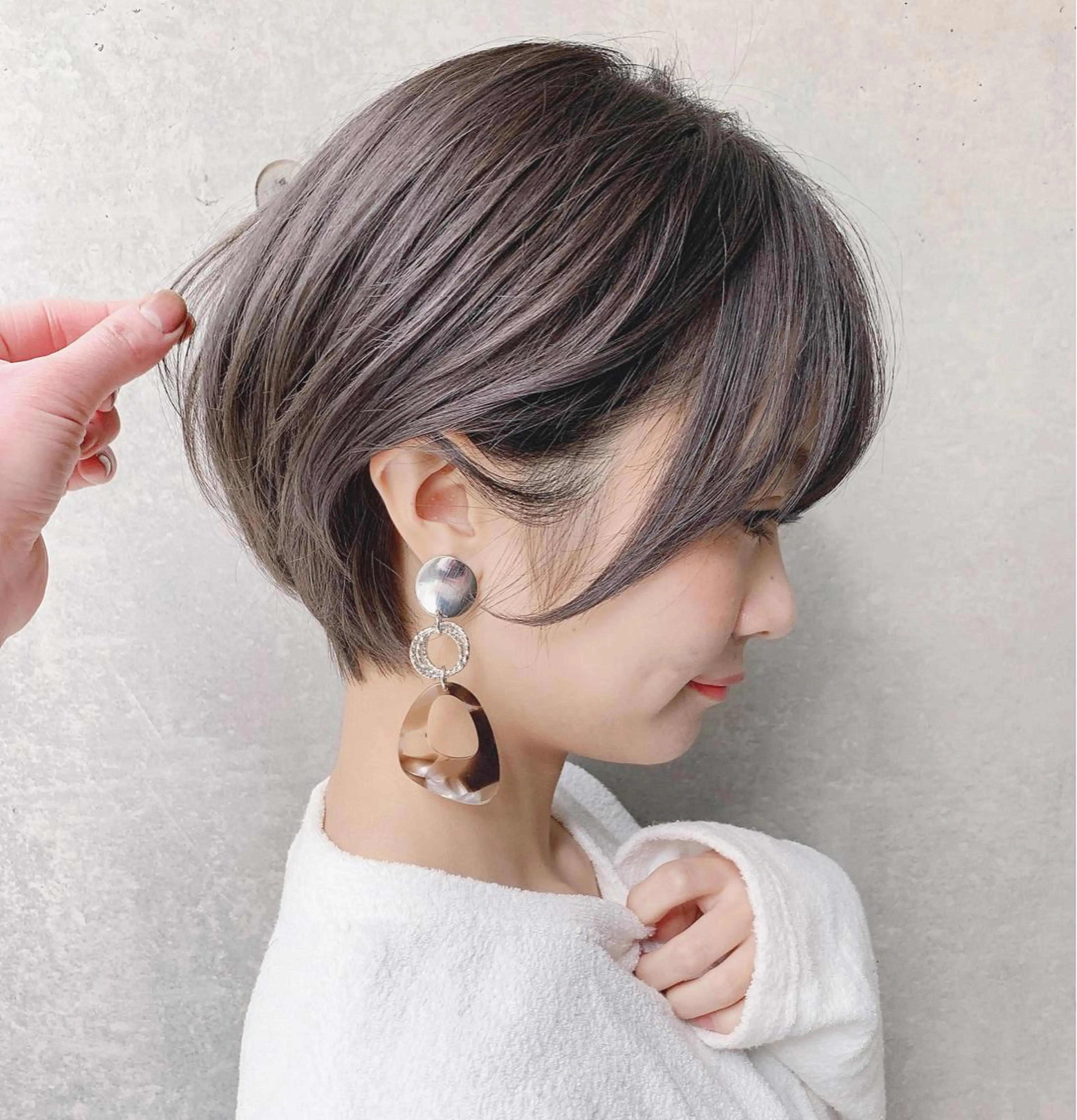 ショート 縮毛矯正、髪質改善 肘以上無料のヘアスタイル