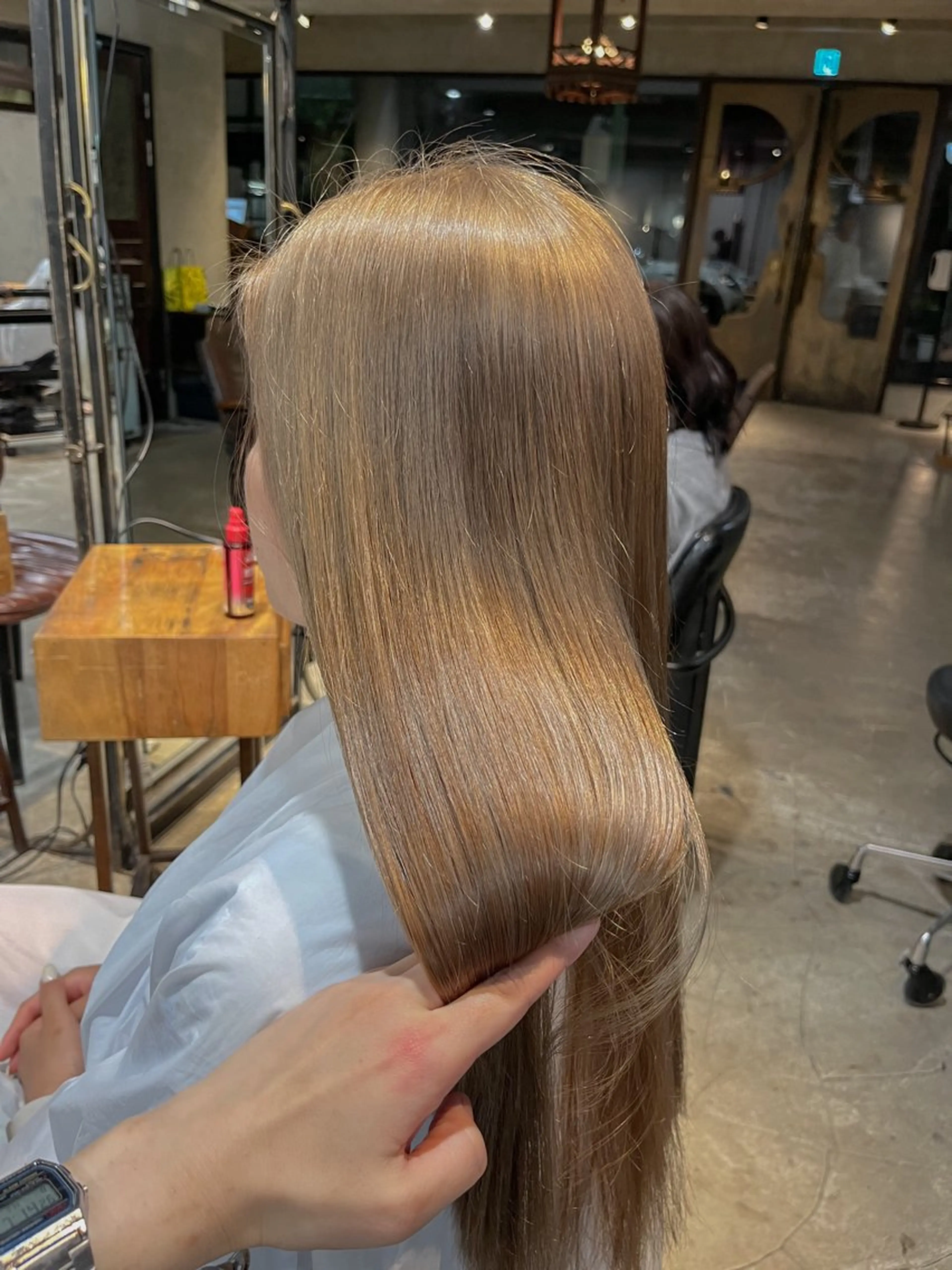 ロング カラー 似合わせハイトーン 🍯ayumi🍯のヘアスタイル