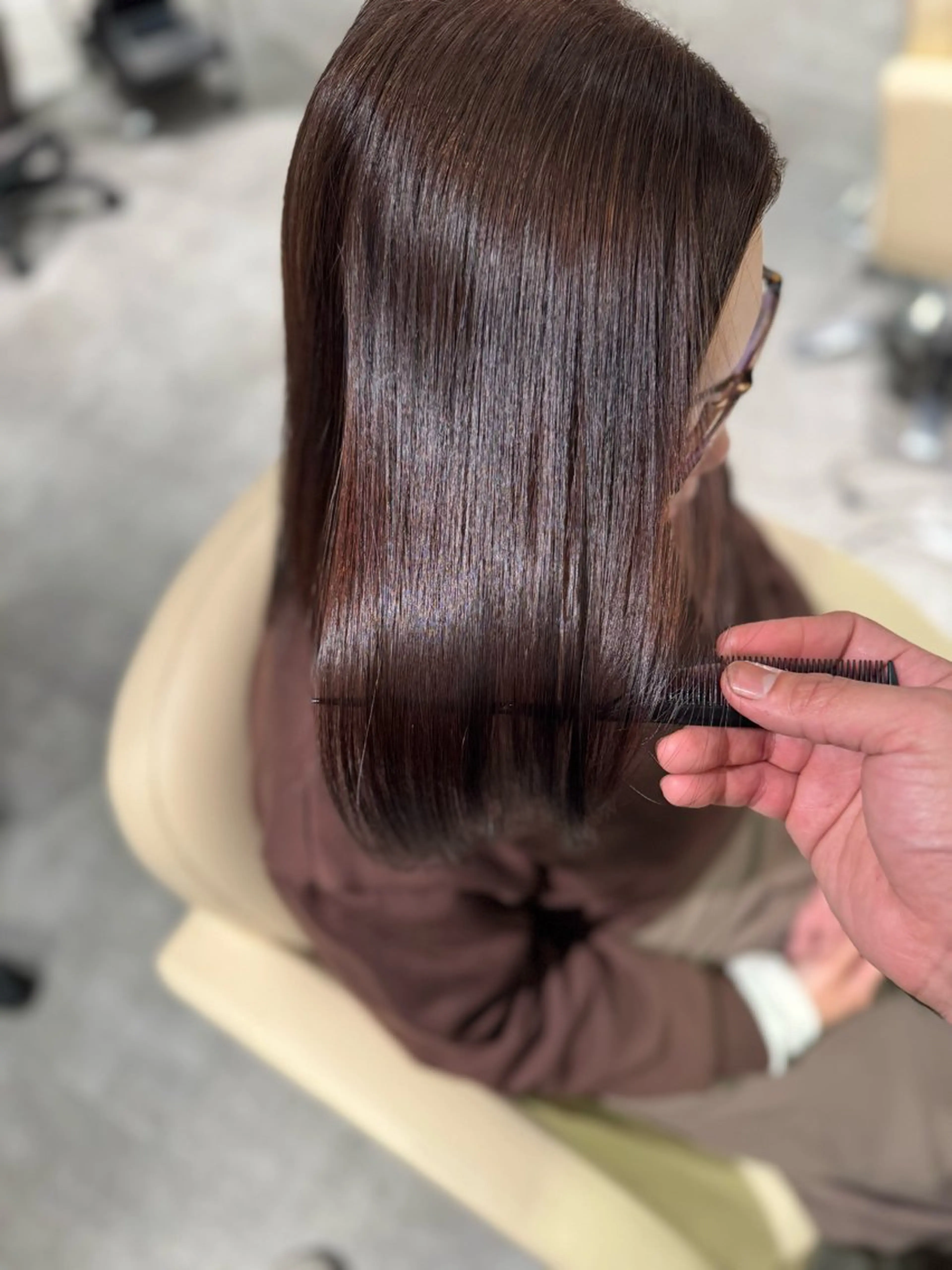 ロング カラー 髪質改善 レイヤーカット カット ヘアカラー reverie【レヴリー】所属・夜23時まで予約🉑 reverieあきらのヘアスタイル