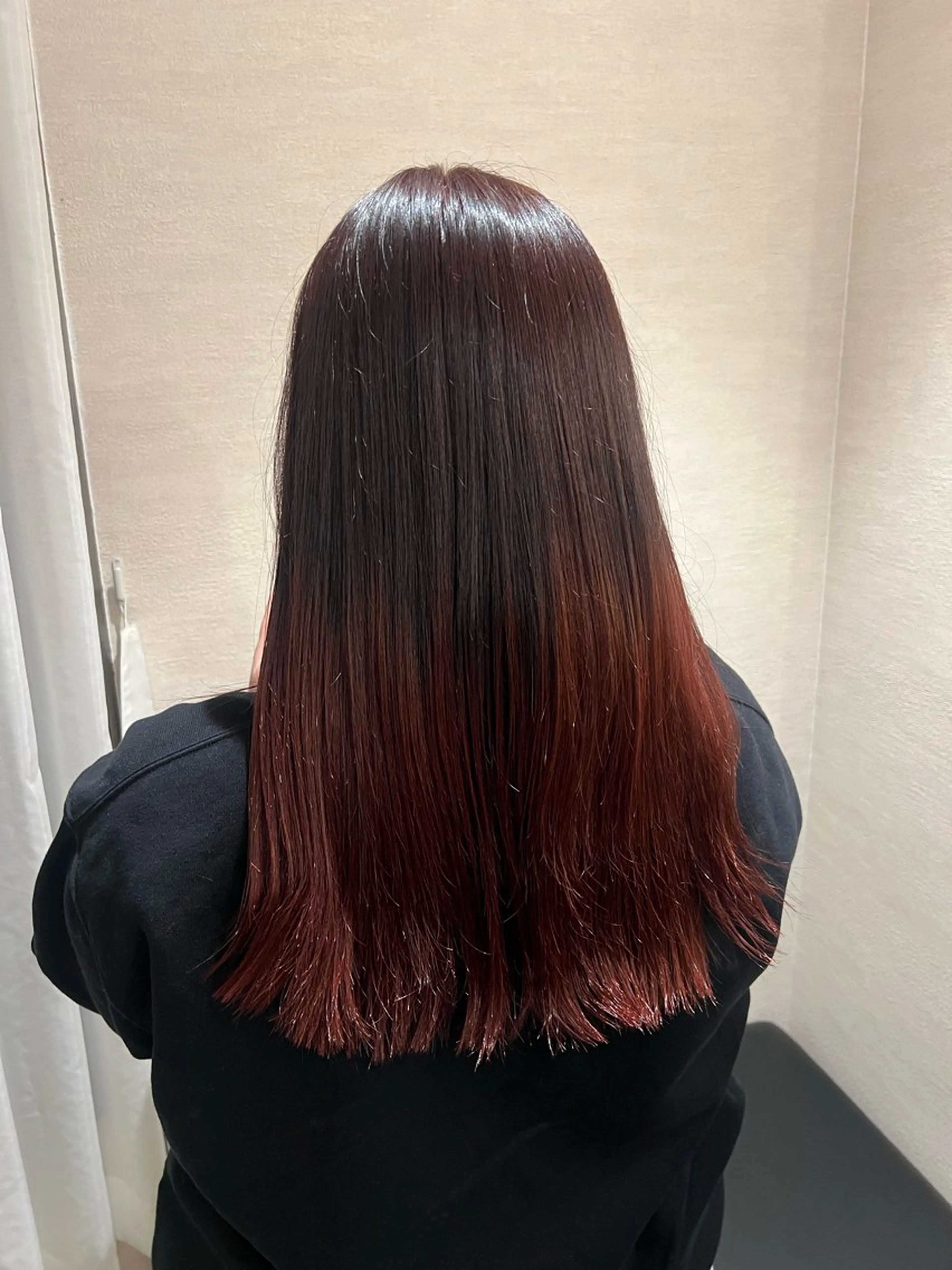 セミロング カラー ヘアアレンジ グラデーションカラー Ciel福山駅前店所属・栗原 波輝のヘアスタイル