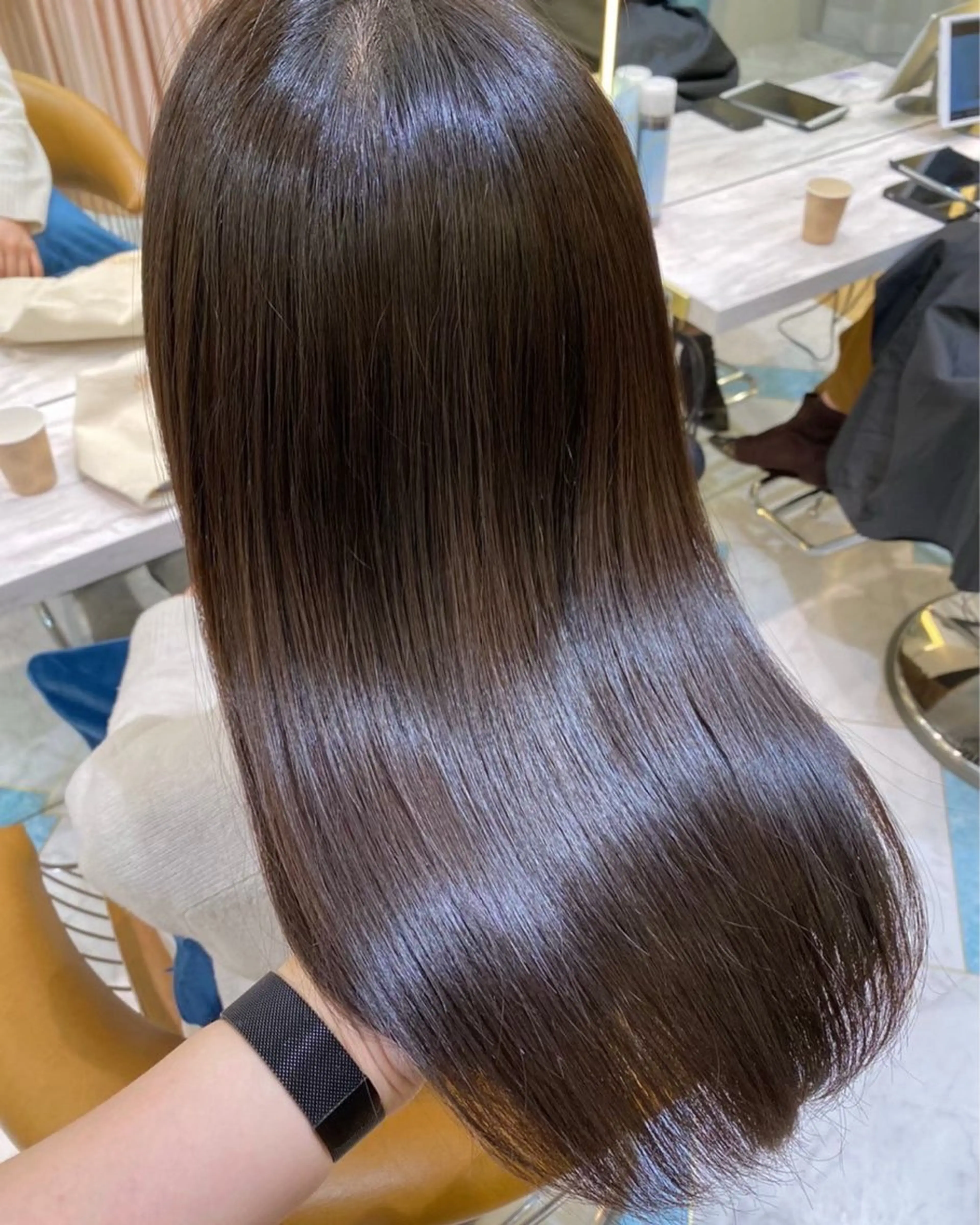 ミディアム アッシュ アッシュブラウン ヘアカラー トリートメント 🫧縮毛矯正/ウルフ /レイヤー/白倉のヘアスタイル