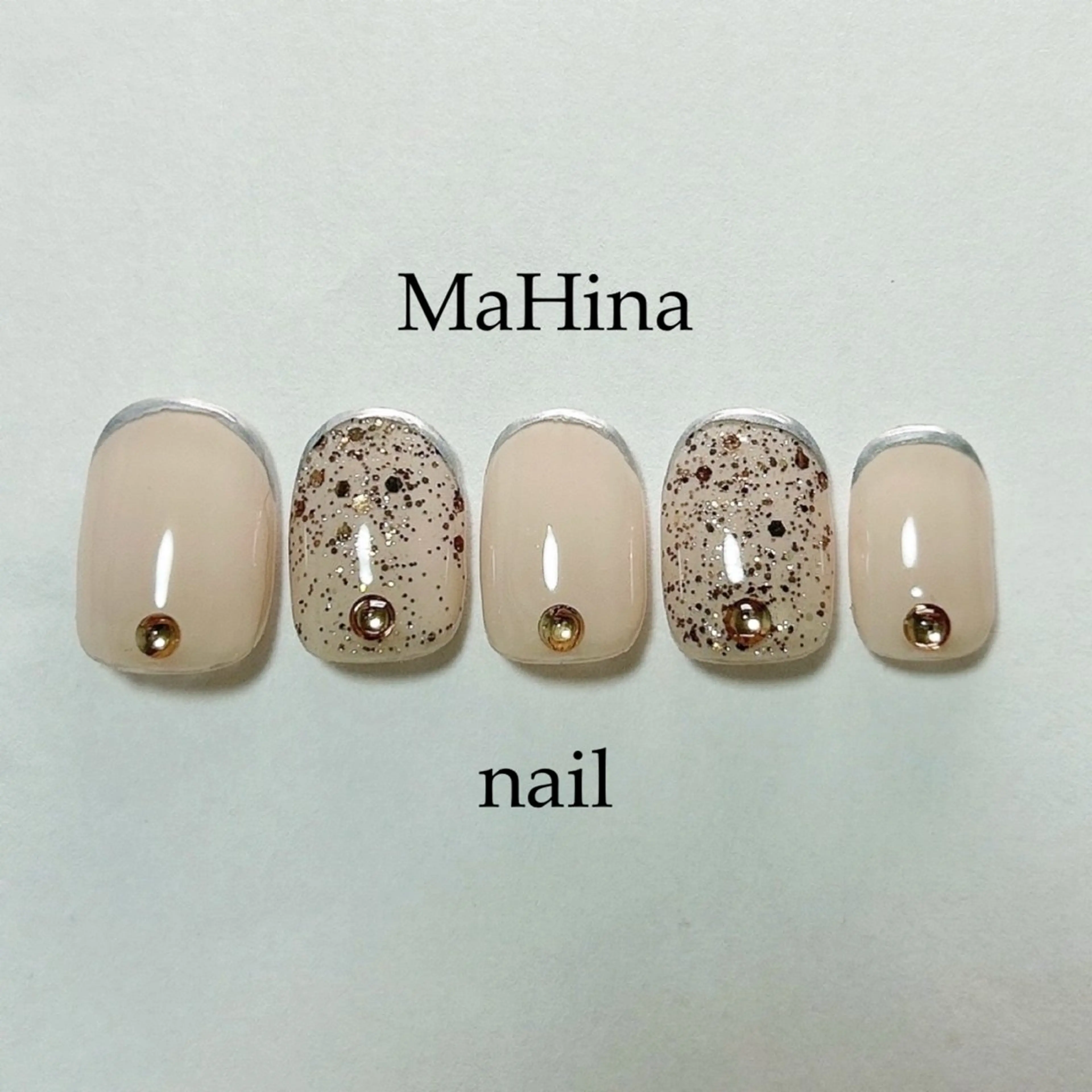 ネイル フットネイル ジェルネイル キラキラネイル ラメ(グリッター) ワンカラーネイル ハンドネイル Healing Salon...MaHina(マヒナ)所属・MaHina🌙 salonのネイルデザイン