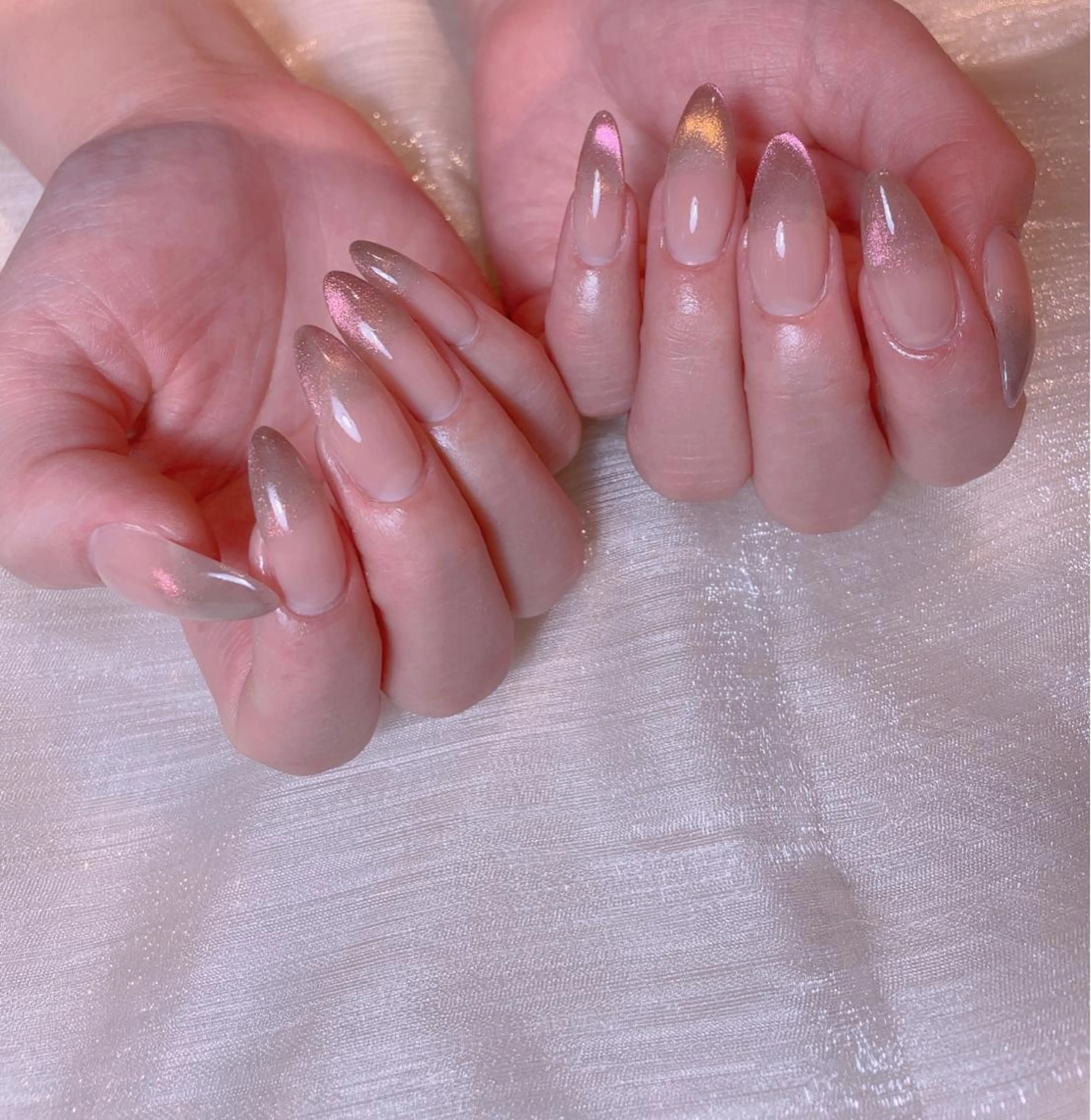 ネイル フレンチネイル マグネットネイル マグネットフレンチ 南野 由希のネイルデザイン