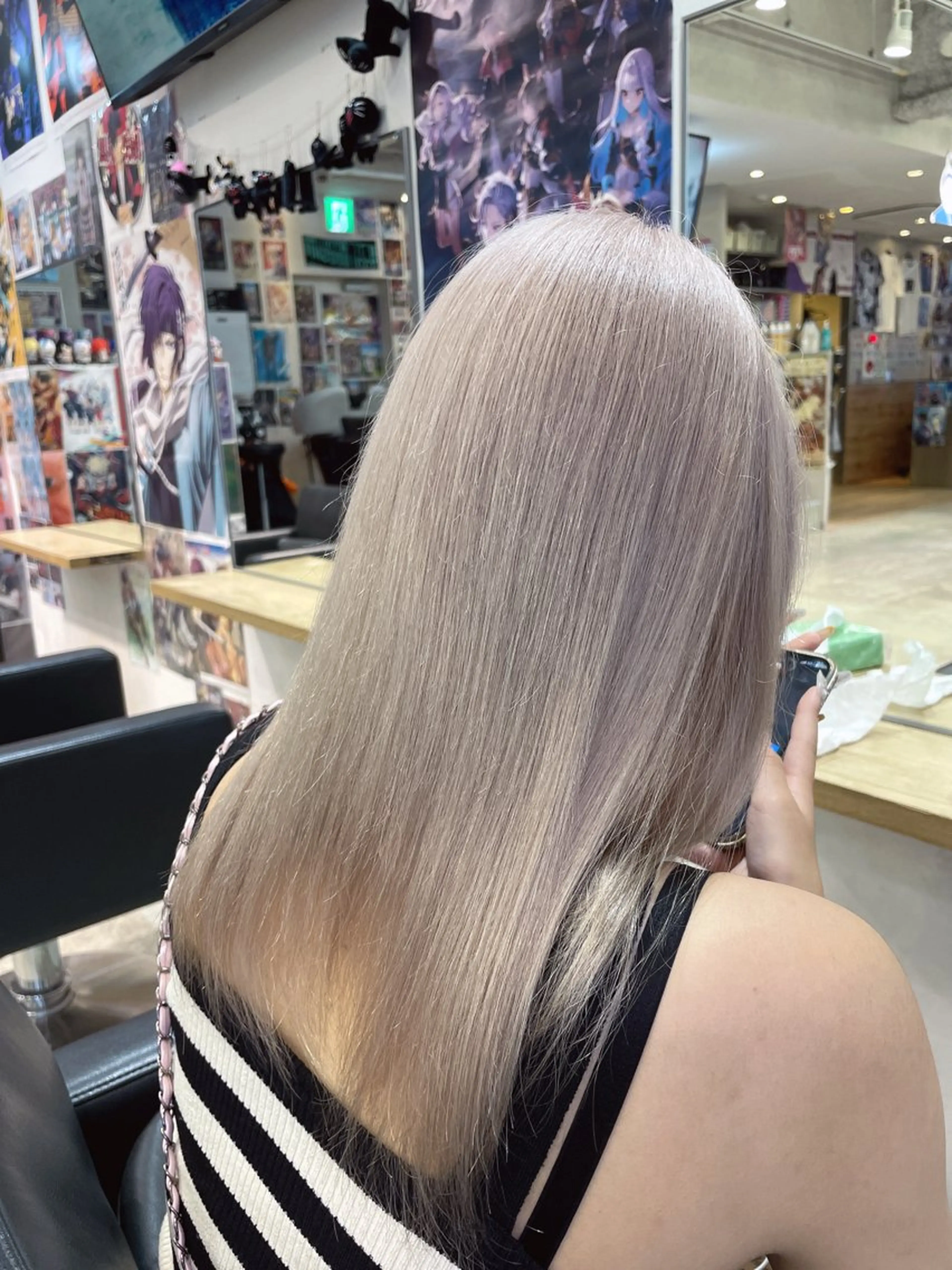 ミディアム 💖推しカラー💖 オタク美容師✂ゆづきのヘアスタイル