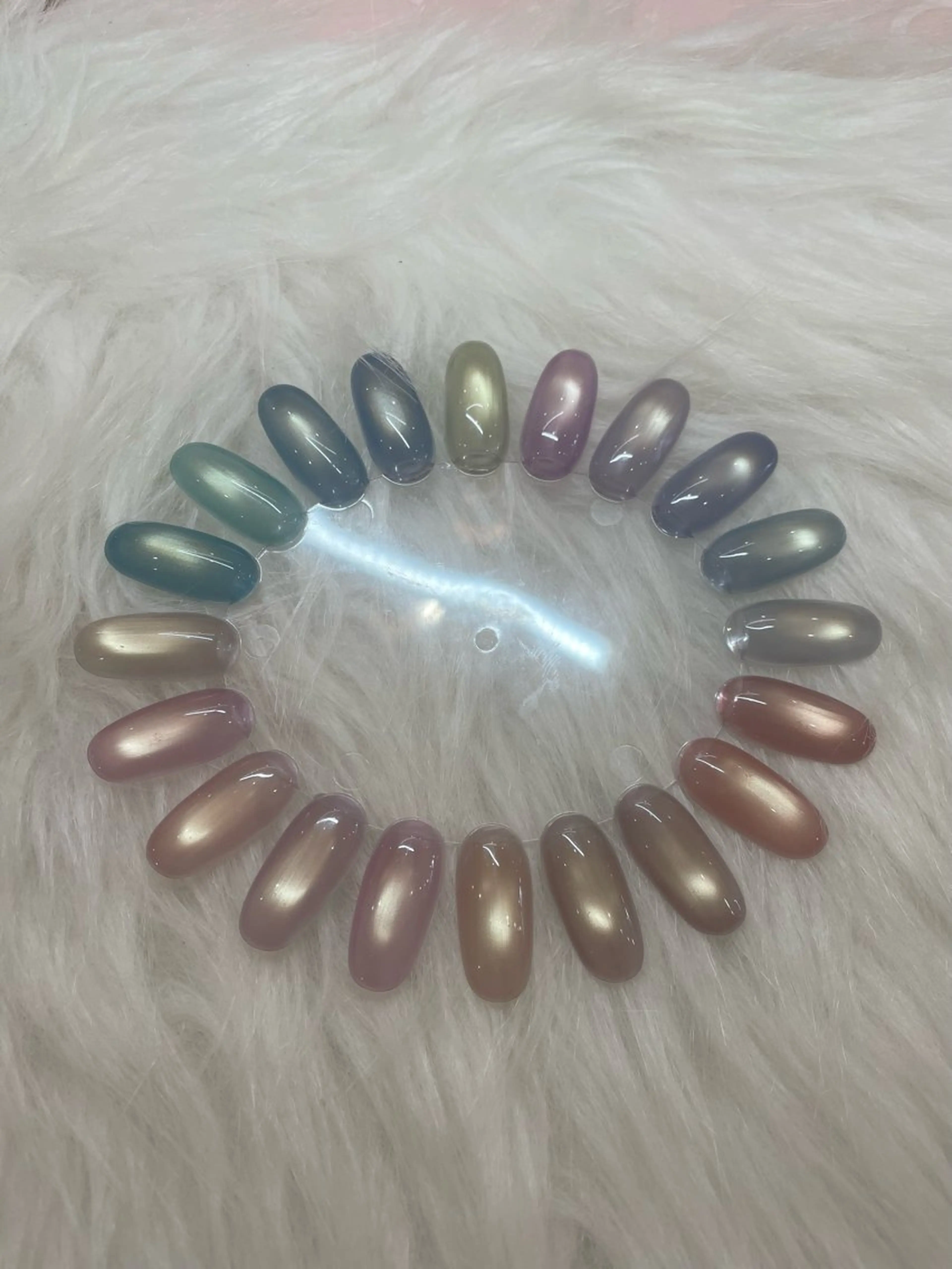 うるちゅるマグネットネイルの写真