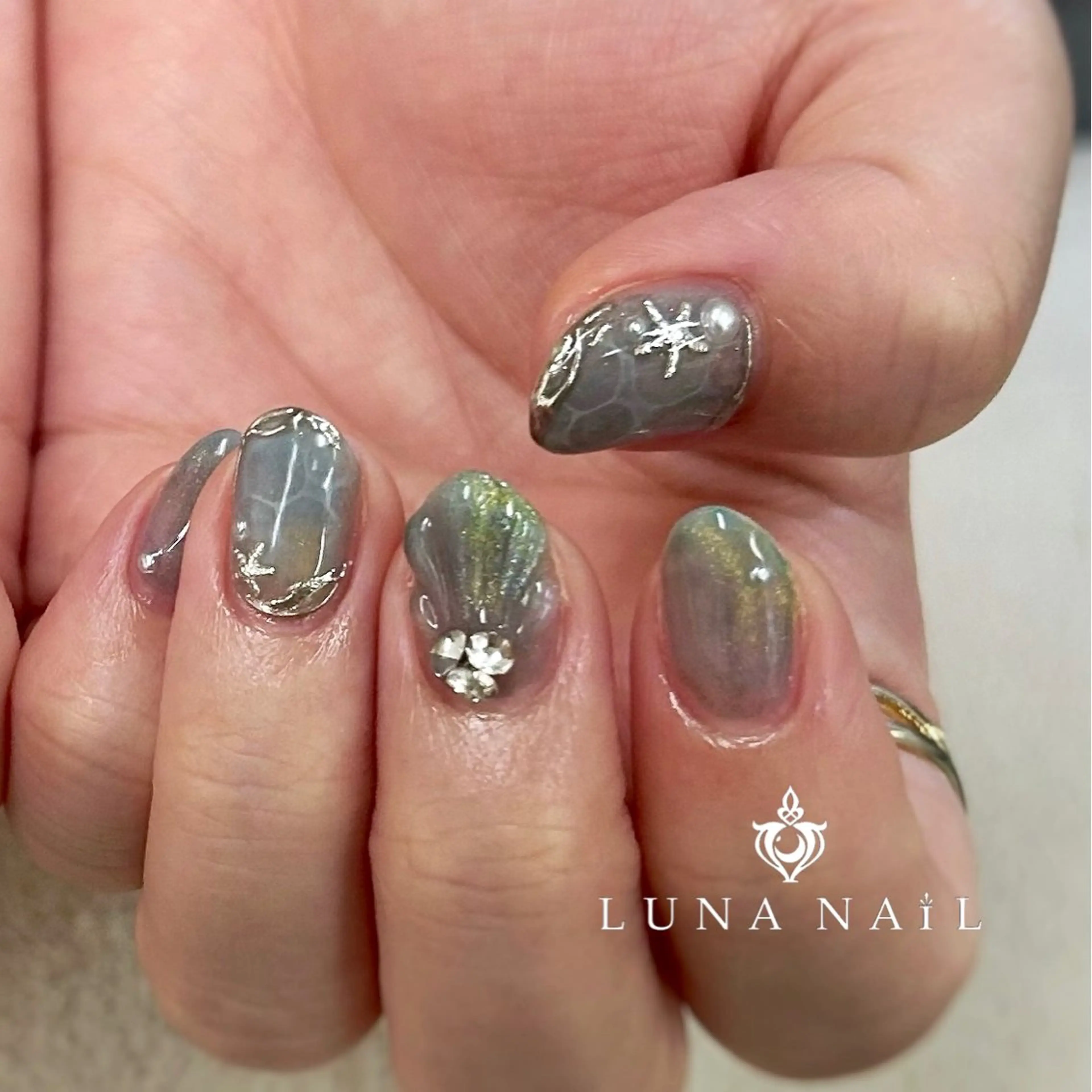 ネイル ハンドネイル アトリエ　ミモザ所属・いまむら あかりのネイルデザイン