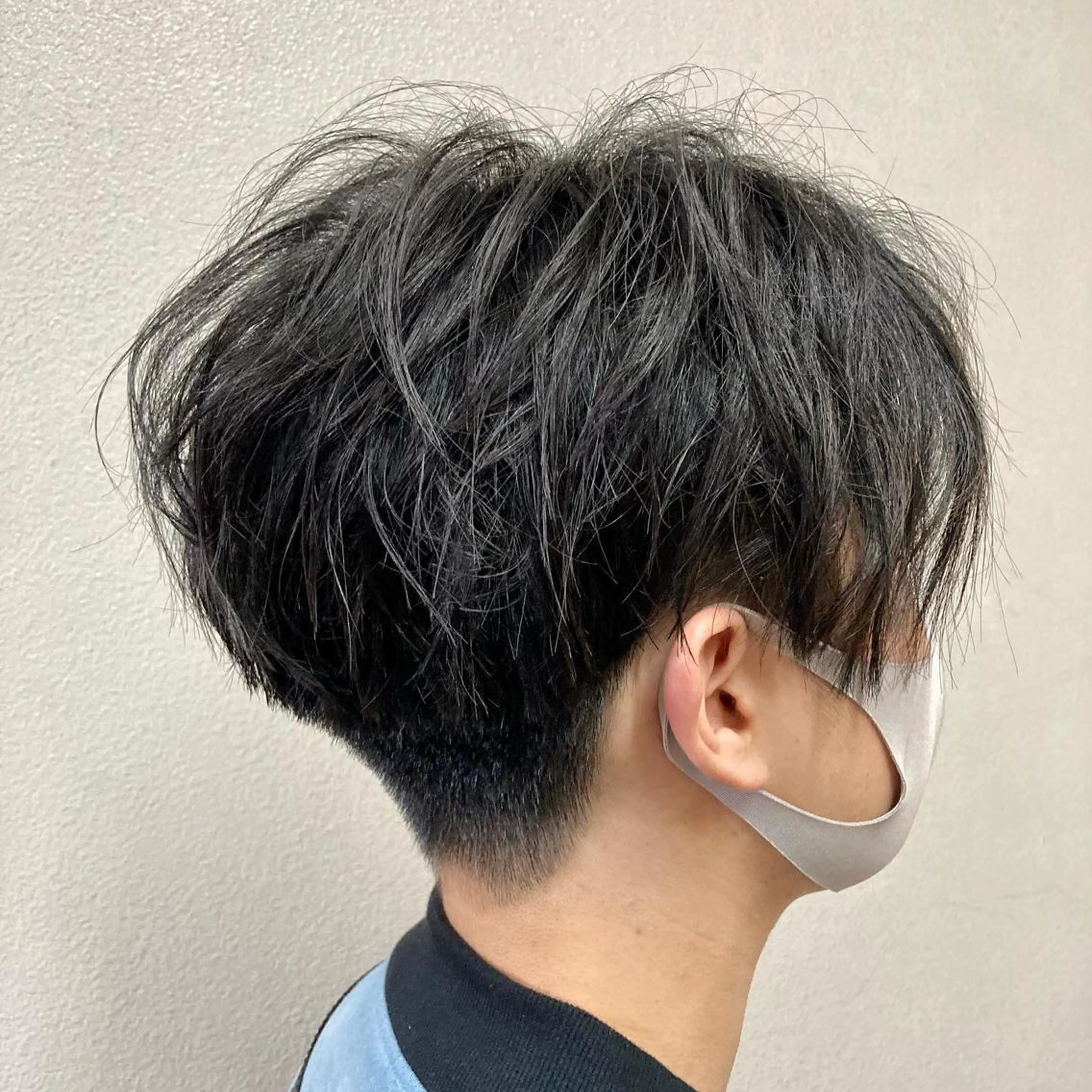 メンズ センターパート カット パーマ AUTHENTIC private mens hair salon所属・完全個室マンツーマン メンズサロン草野貴樹のヘアスタイル