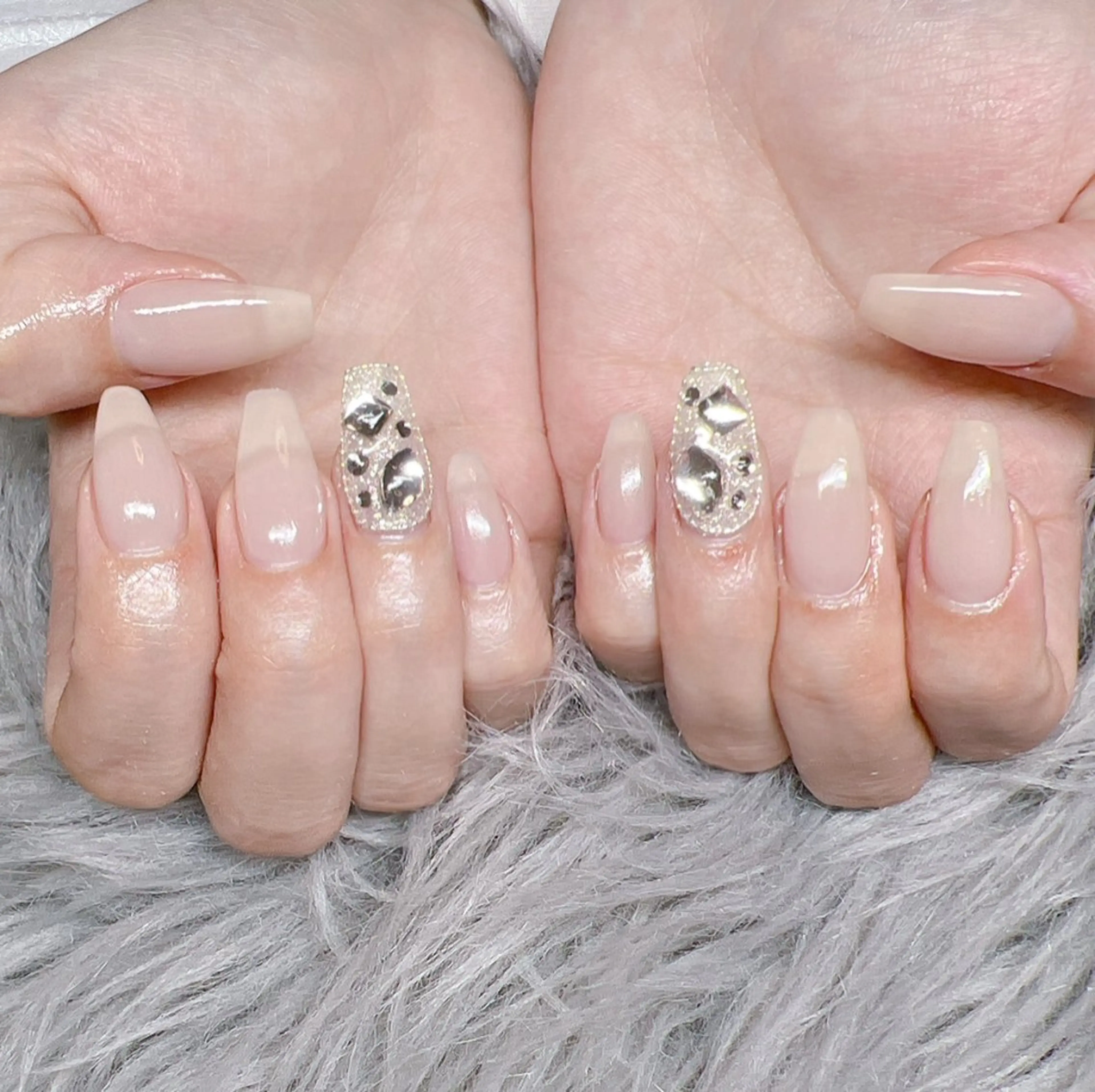 ネイル 個室ネイルサロンDolly  Girl〜ドーリーガール〜所属・DollyGirl KYOKOのネイルデザイン