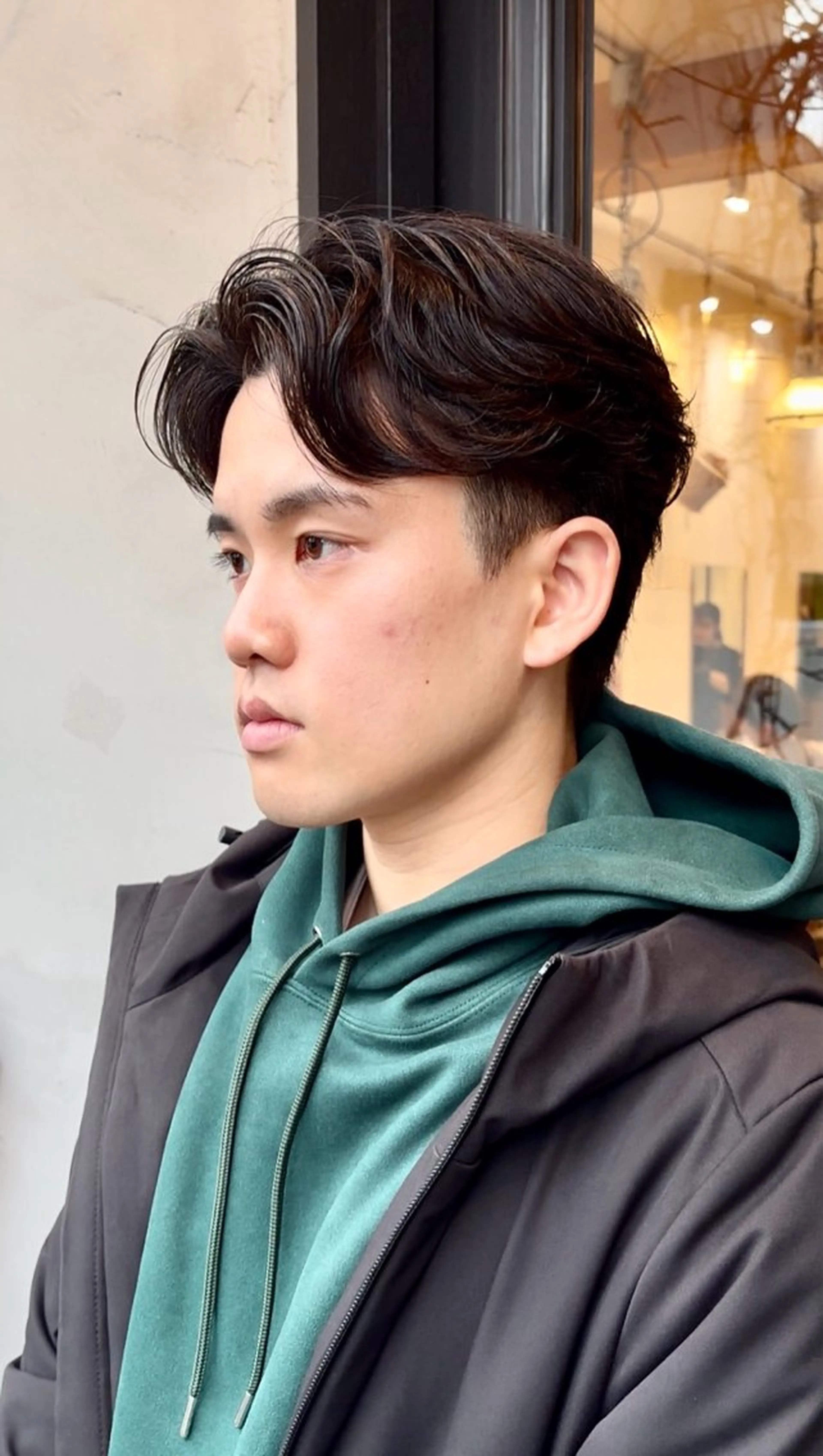 ショート パーマ メンズ センターパート フェザーパーマ メンズパーマ ショートヘア ニュアンスパーマ 三鷹/メンズヘア/ メンズパーマ/トナミのヘアスタイル